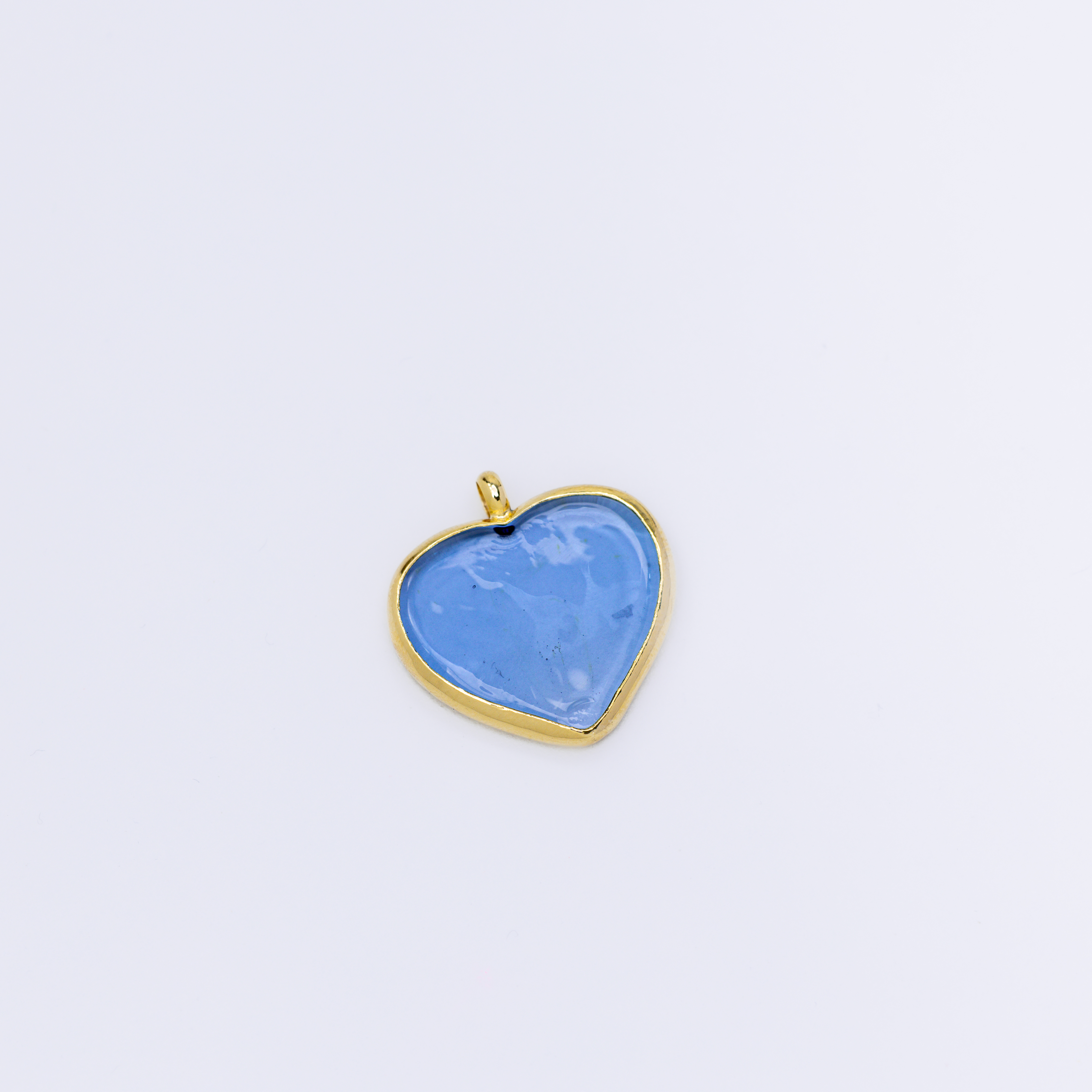 16111  Blue Transparent Heart Bizel Pendant