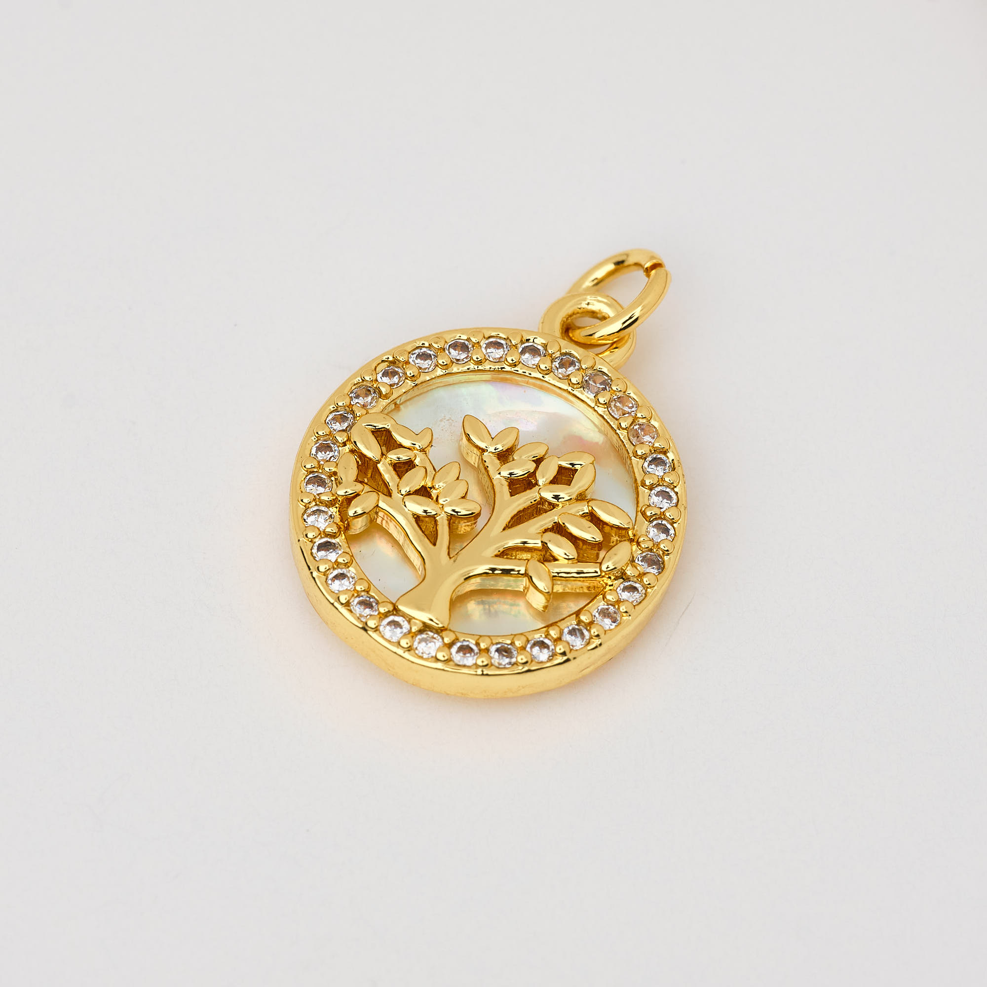 19416 Tree of Life Shell and Crystals Pendant 18mm