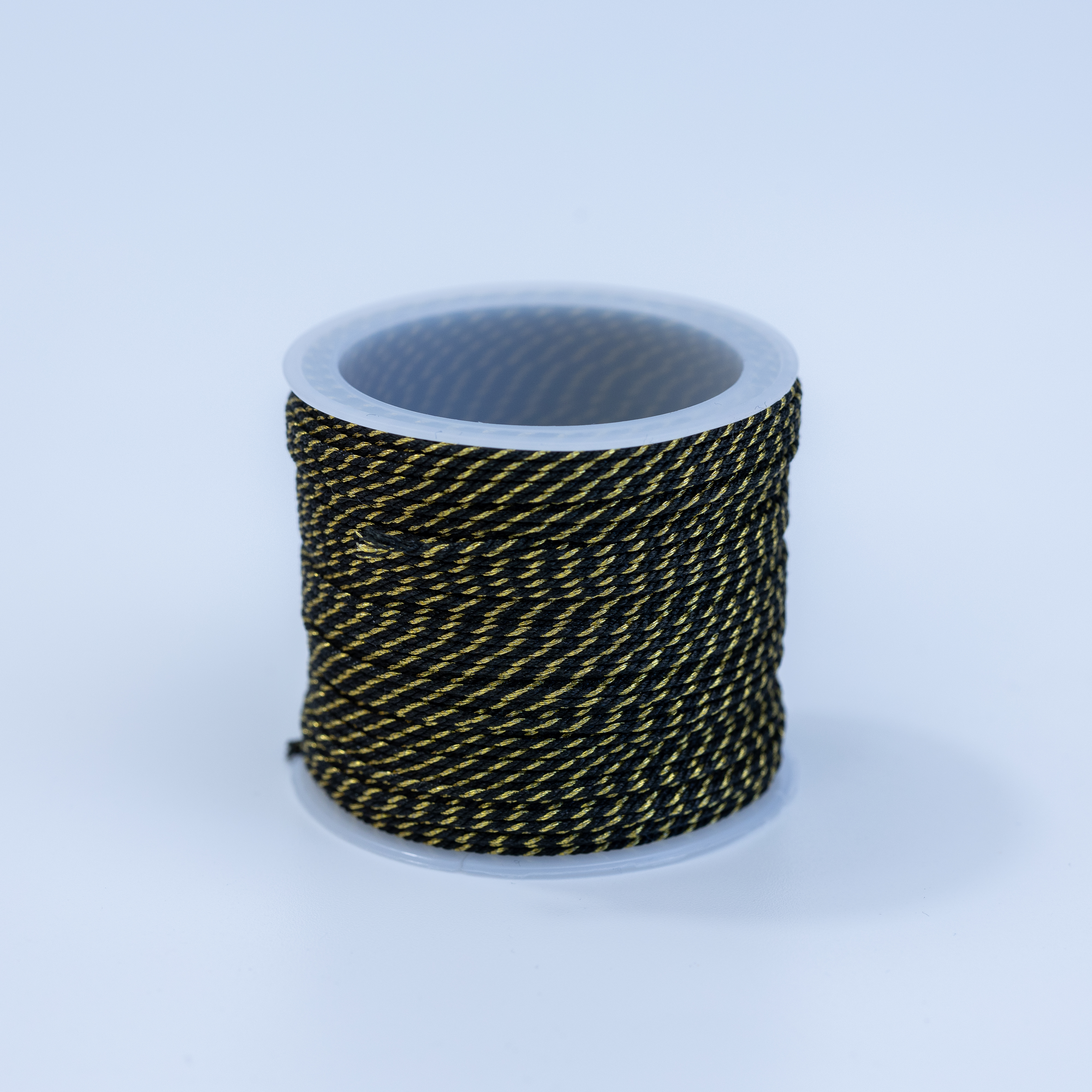 20273 Cordón Nylon Torcido Negro y Dorado 0.8mm