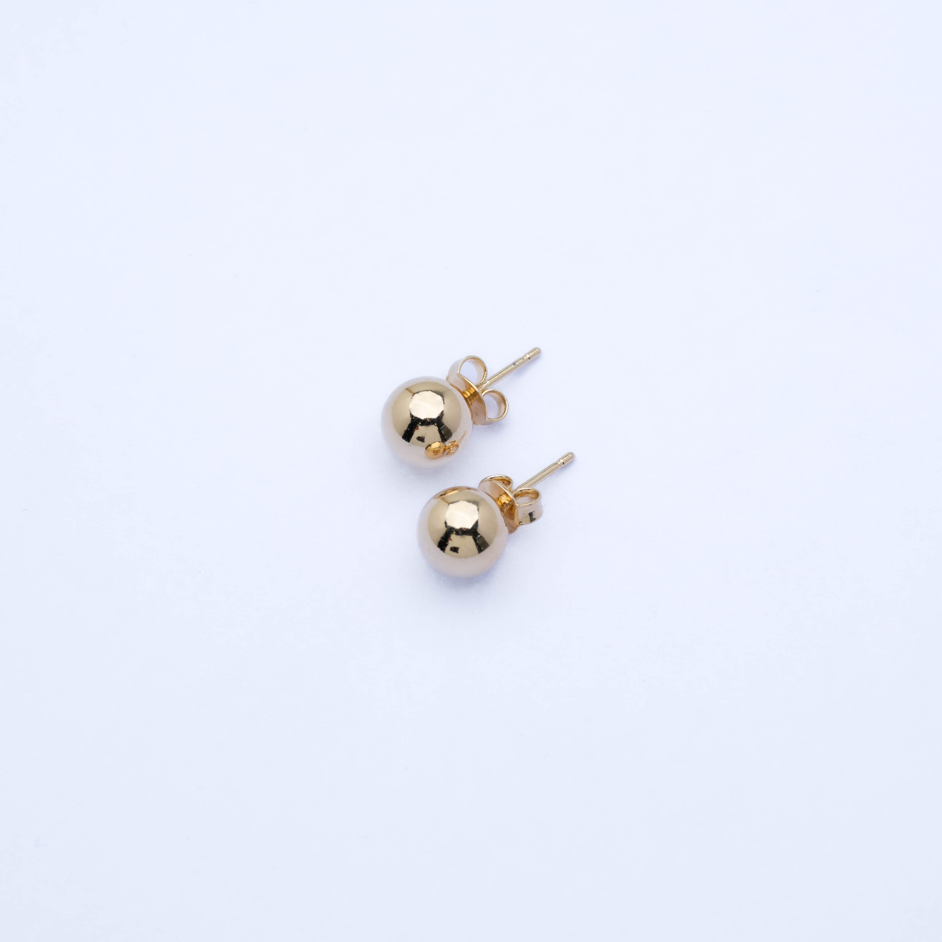 612 8mm Smooth Ball Earring