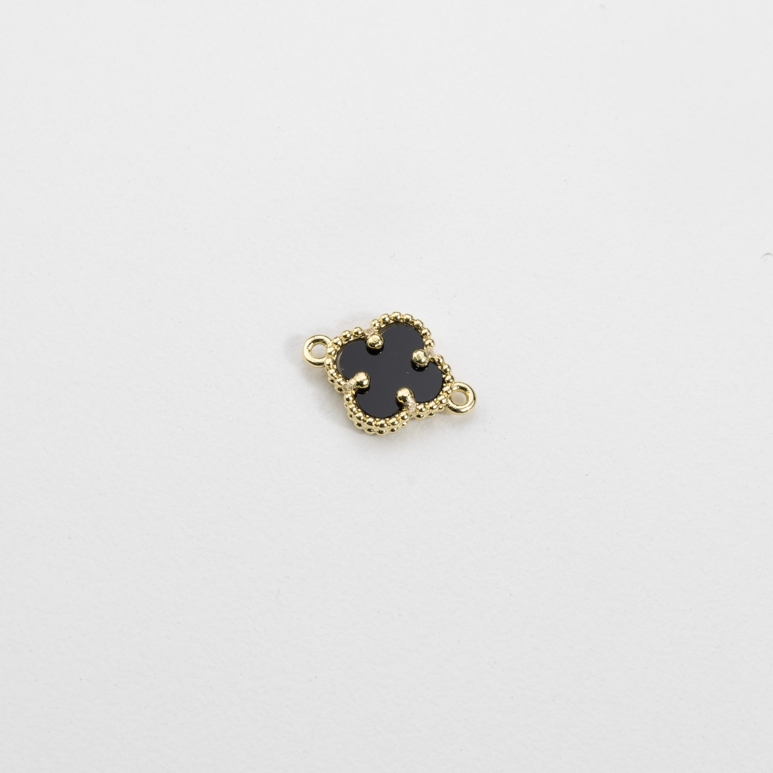 18735 Black Clover Charm Connector