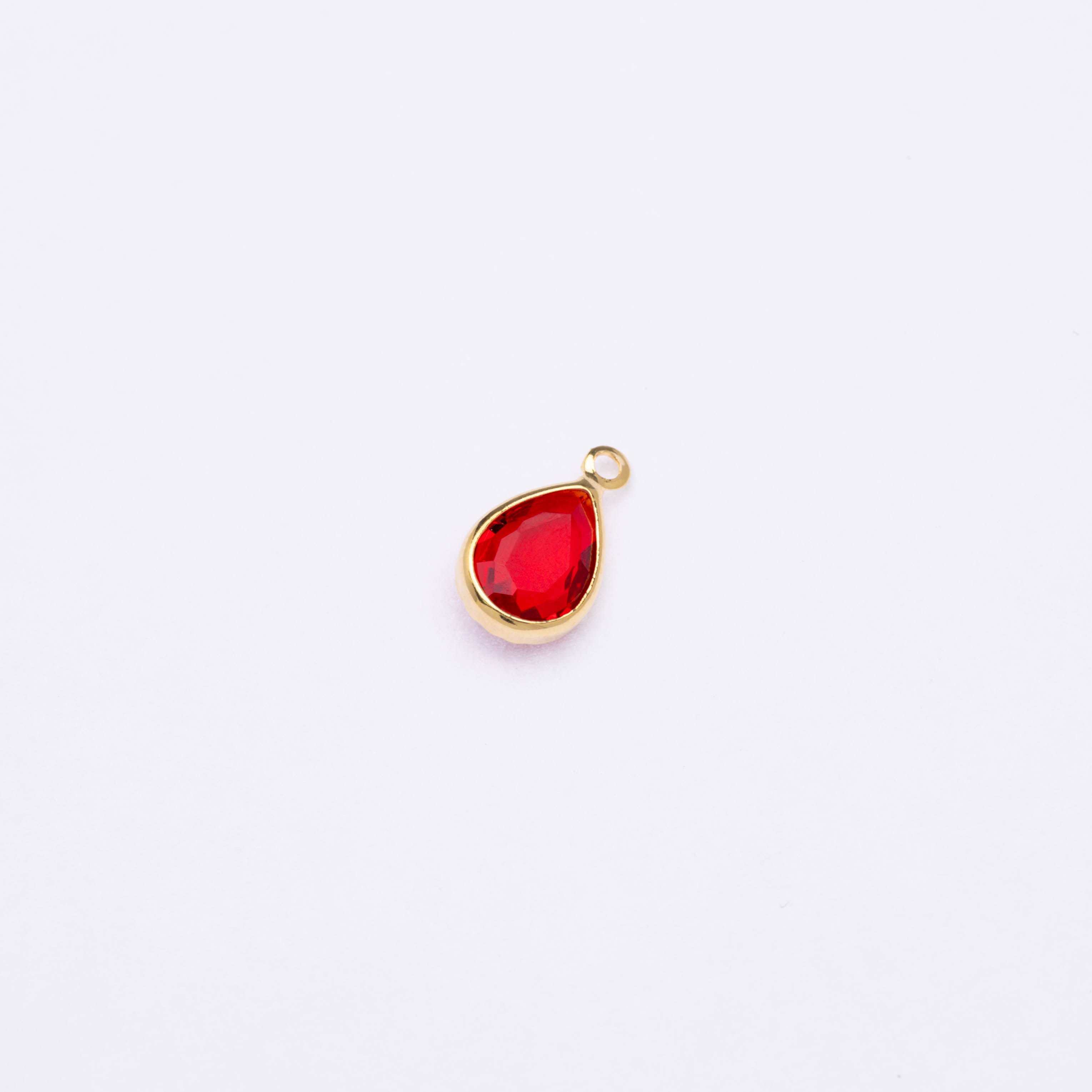 20705 Teardrop Crystal Red Pendant 6X8MM