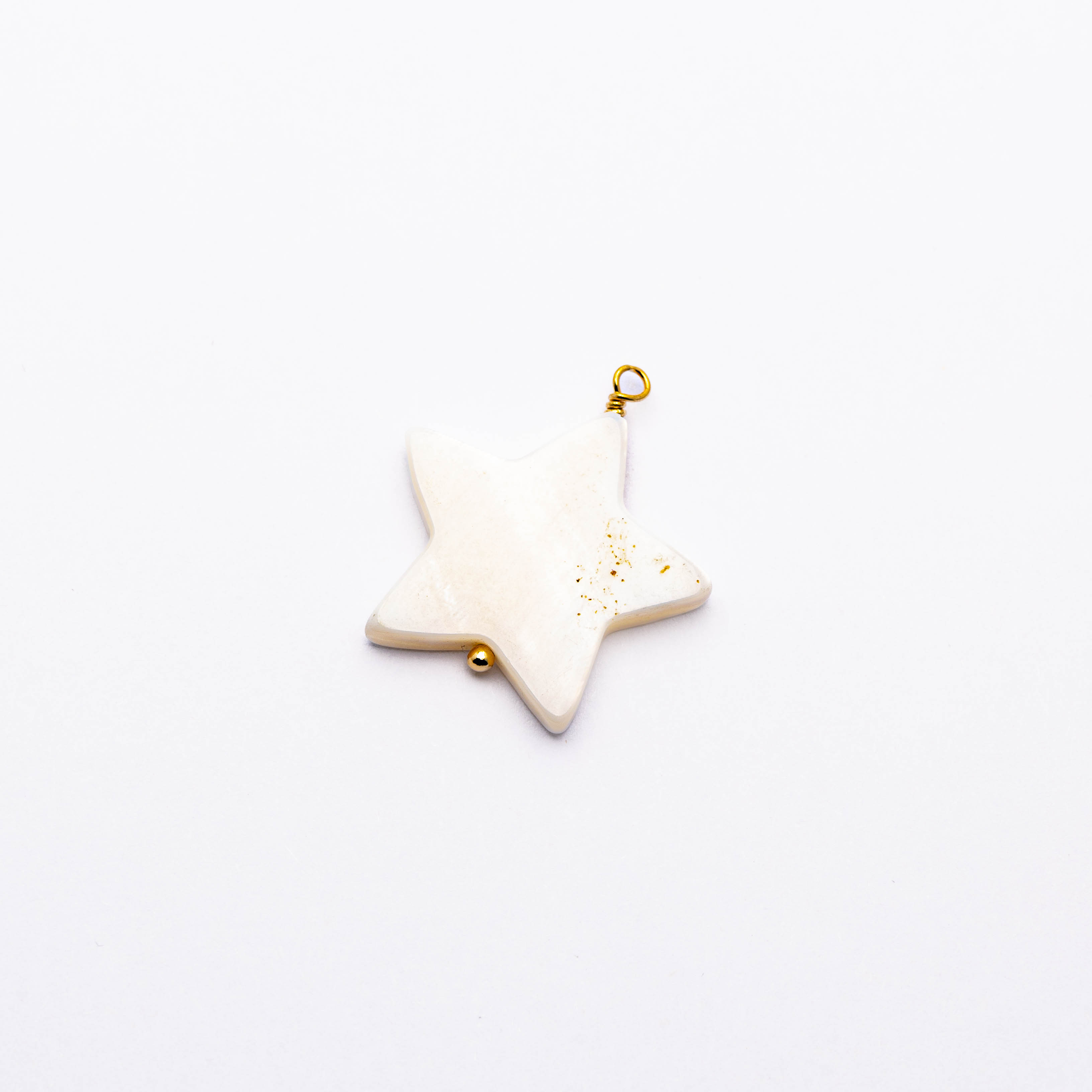 21018 Pendant Star Nacre 23mm