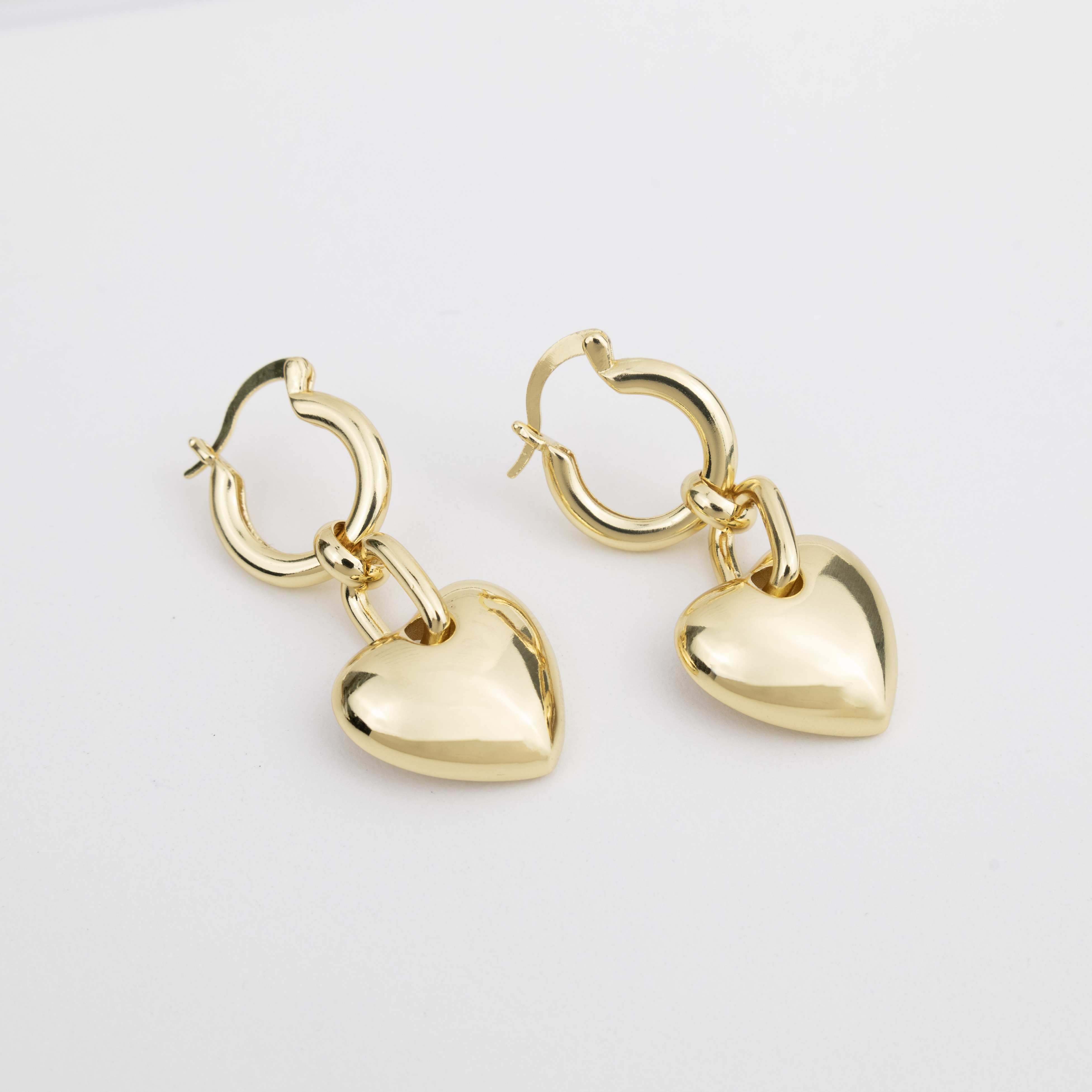 18438 Gold Hoops w/Heart