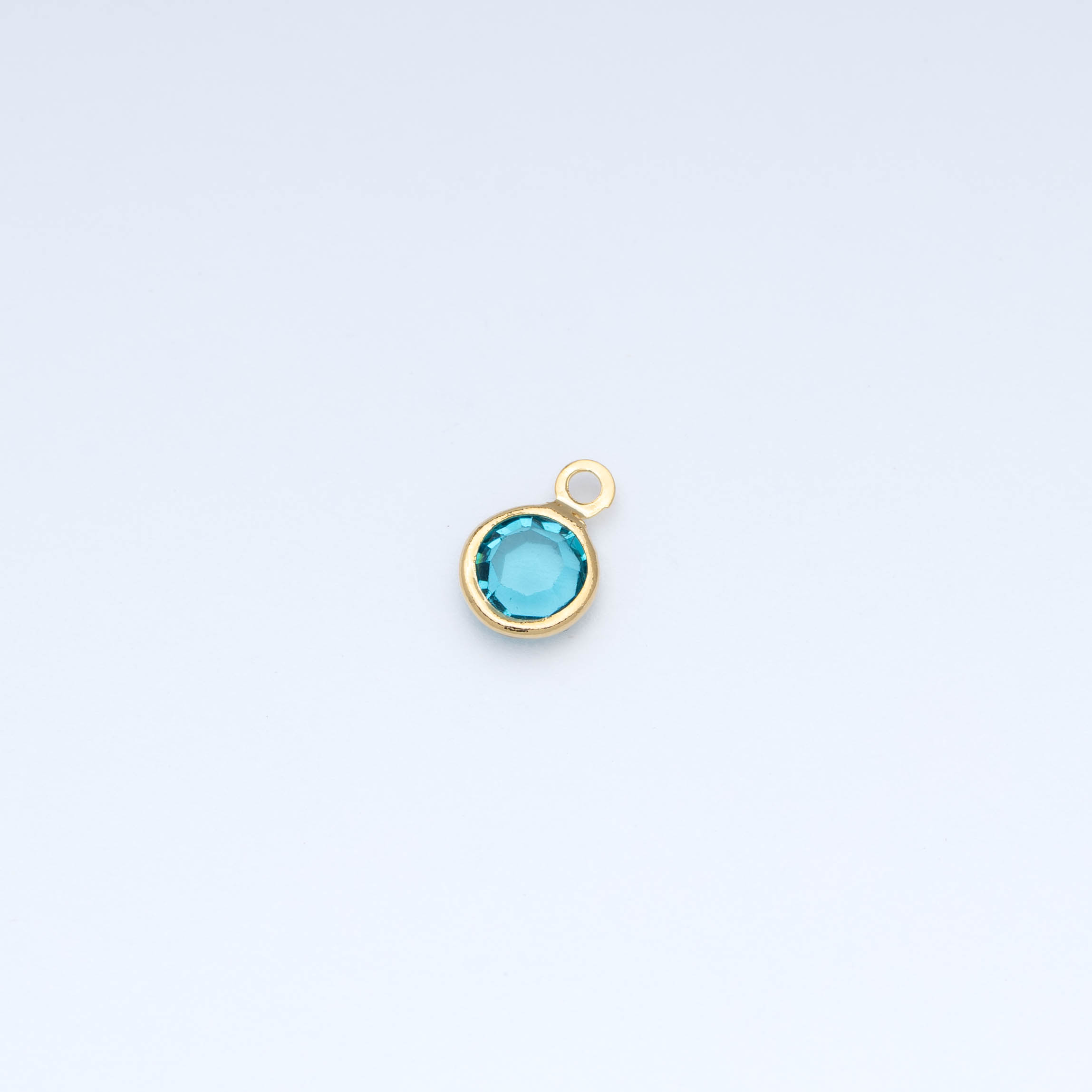 20744 Circle Crystal Ligth Blue Pendant 6MM