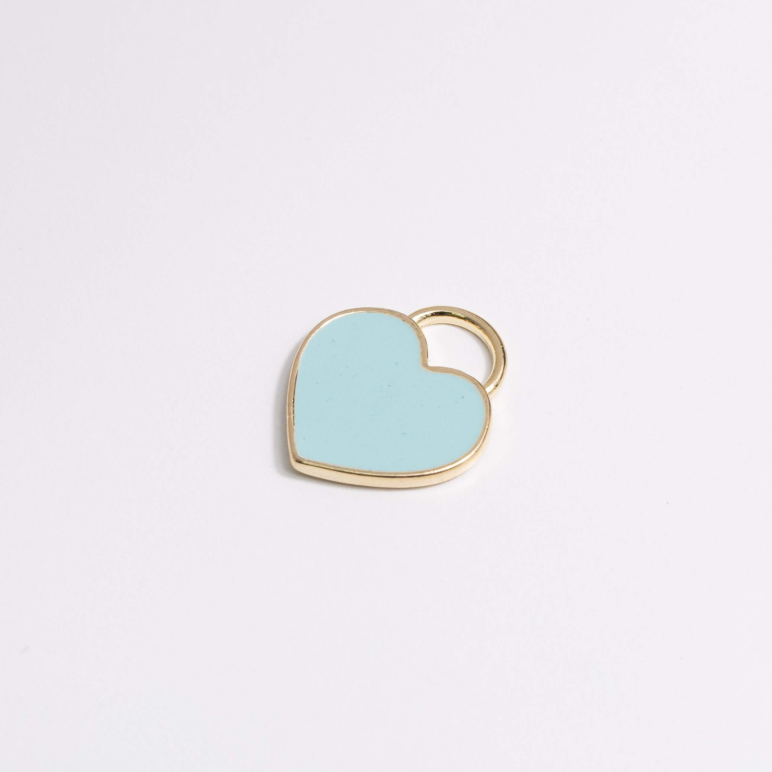 10653 Heart Turquoise Enamel Pendant