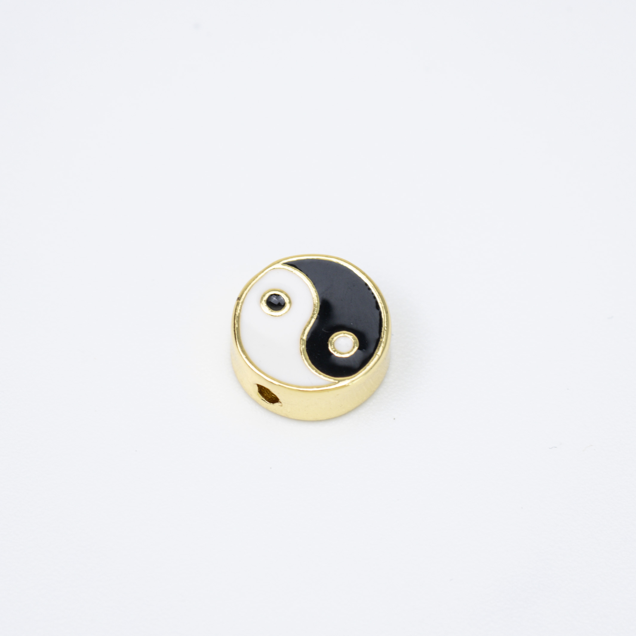 19682 Black And White Gold Yin Yang Spacer 