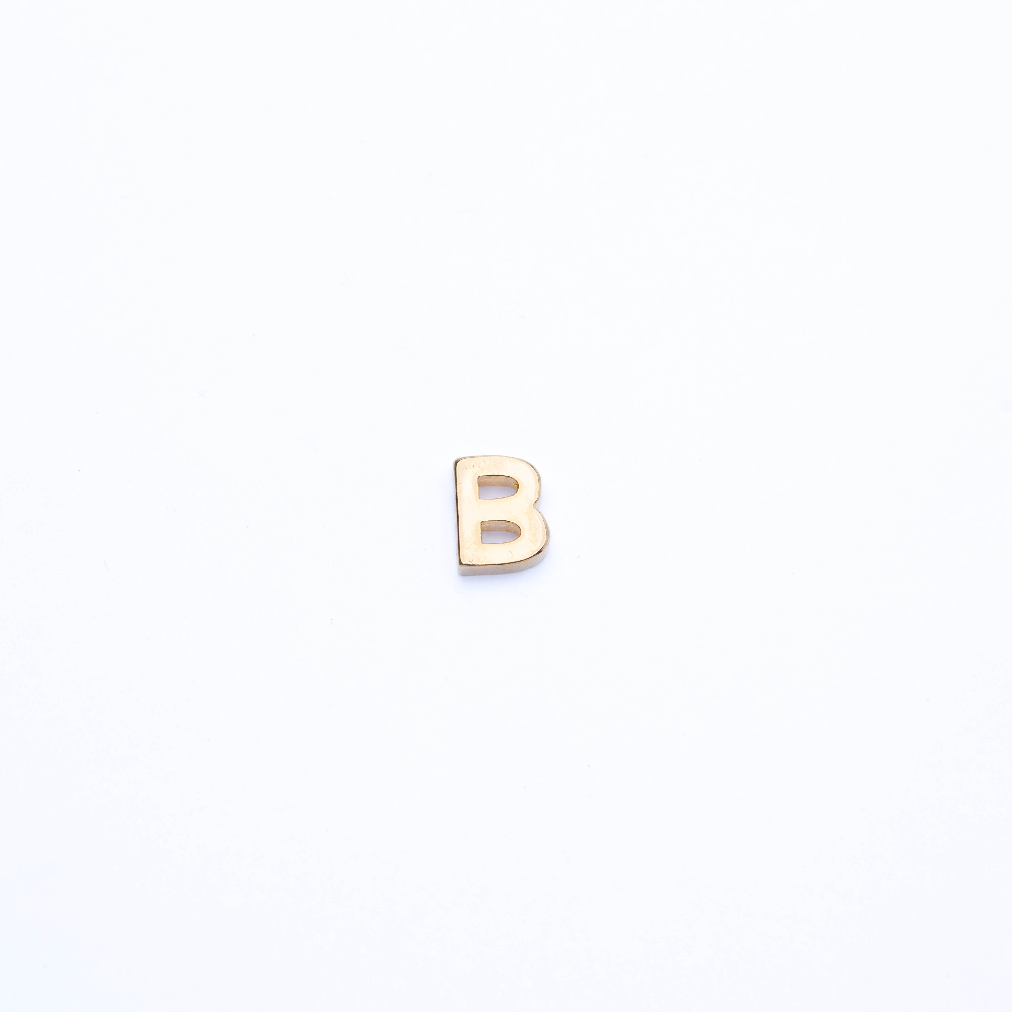 9973 Spacer Initial Cap Letter B