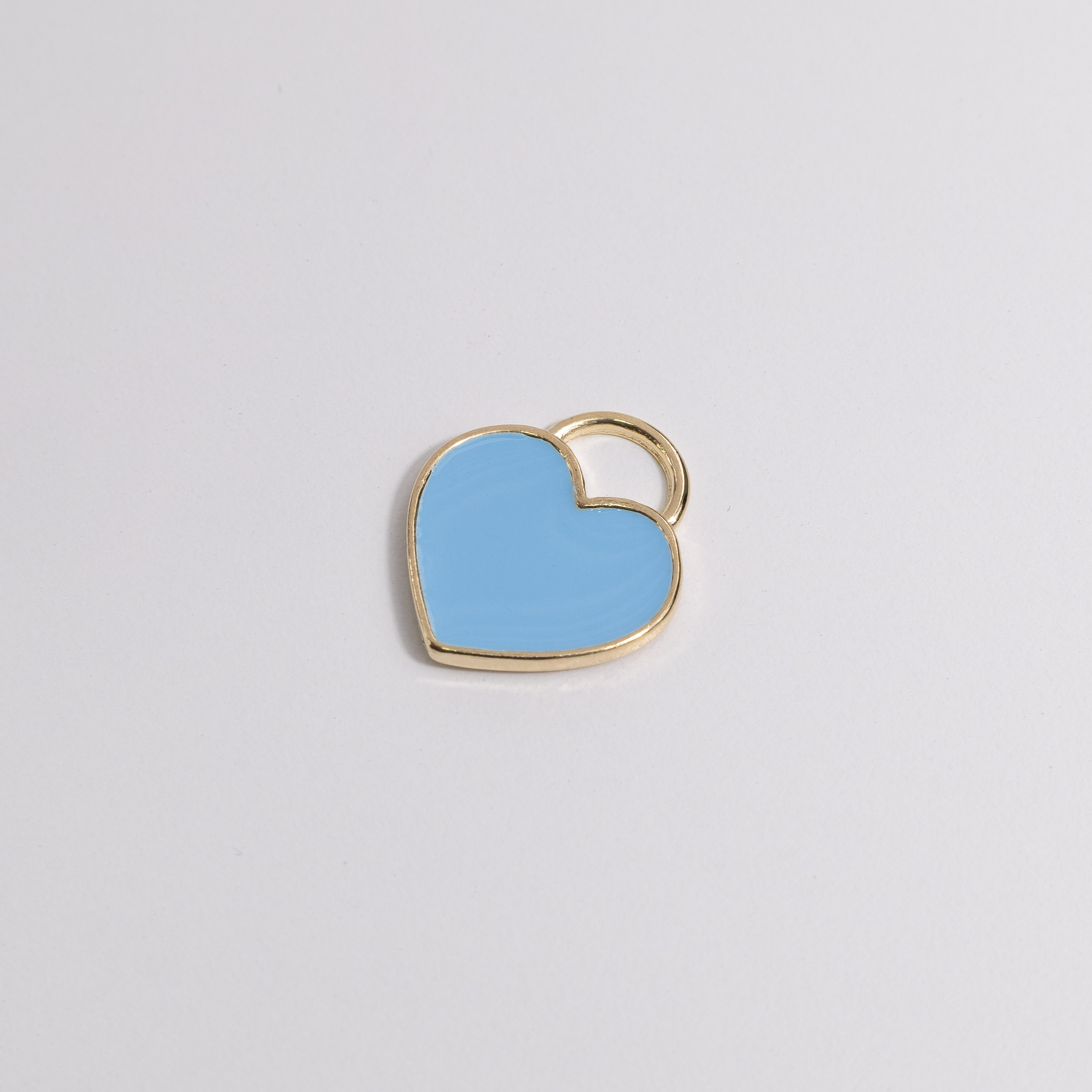 10864 Heart Sky Blue Enamel Pendant