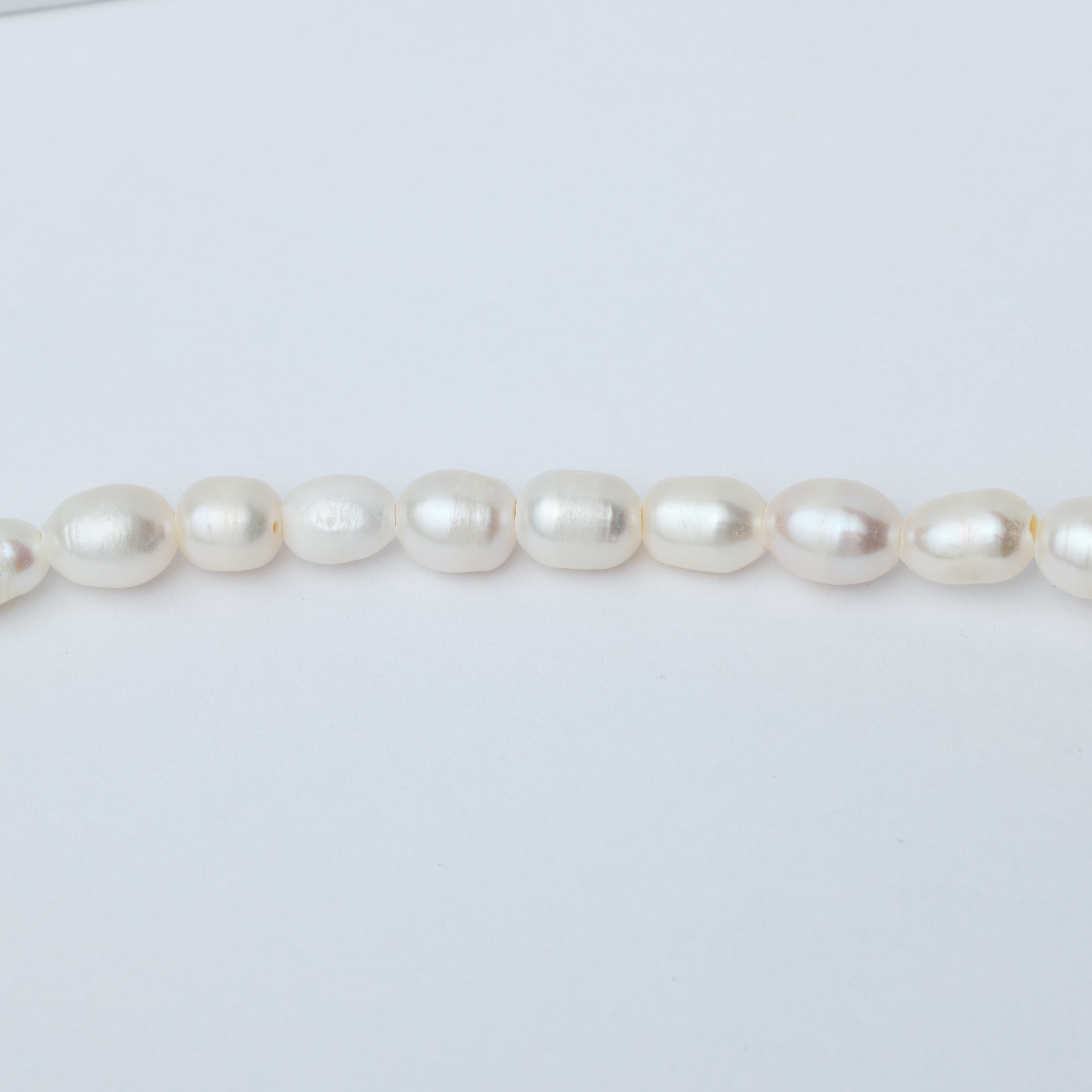 17280 Fresh water Oval Shape