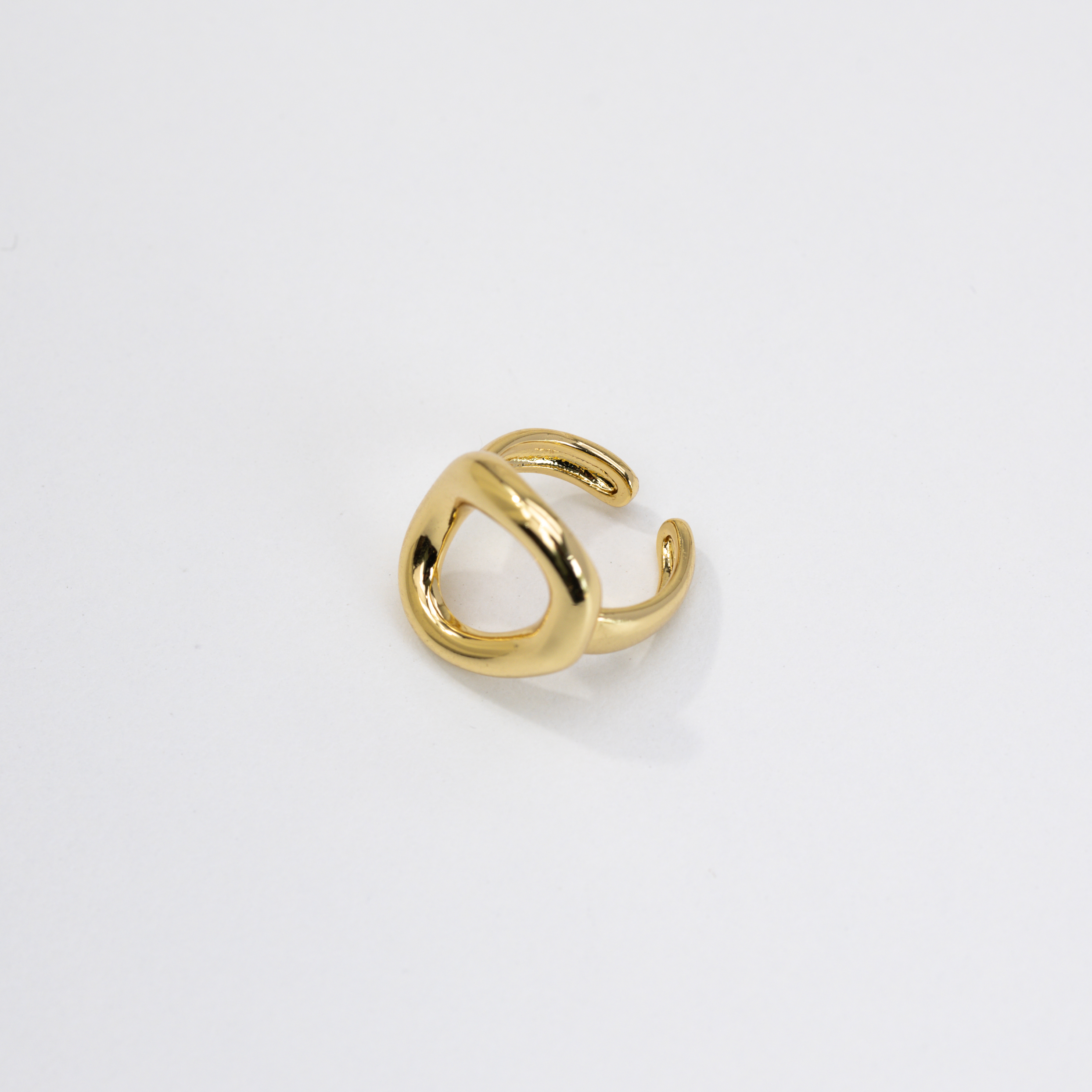 20072 Gold Ear Cuff with Modern Design