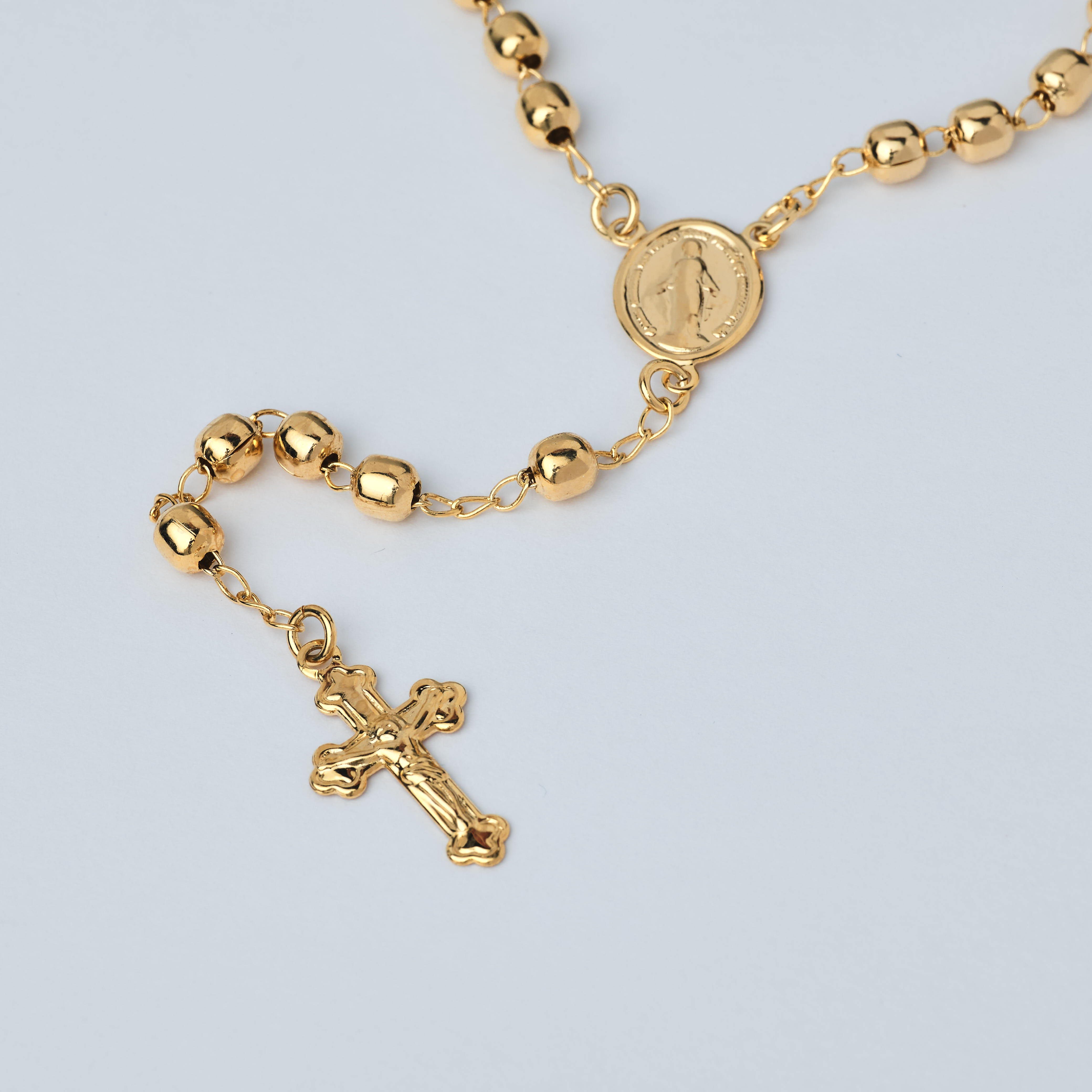 14312 18" 4.5mm Gold Plated Beads Rosary