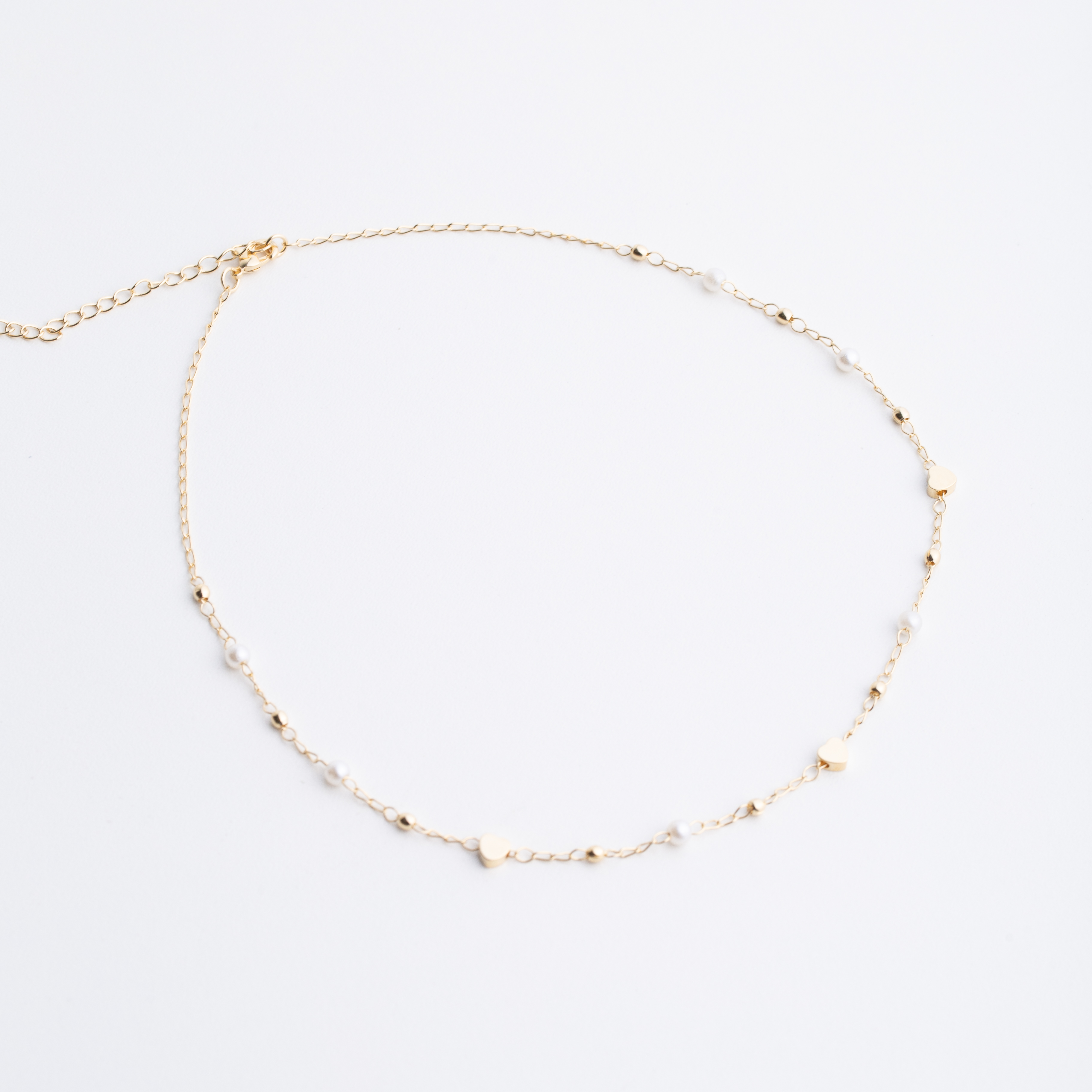 19322 Gold Chain with Pearls and Hearts 16"