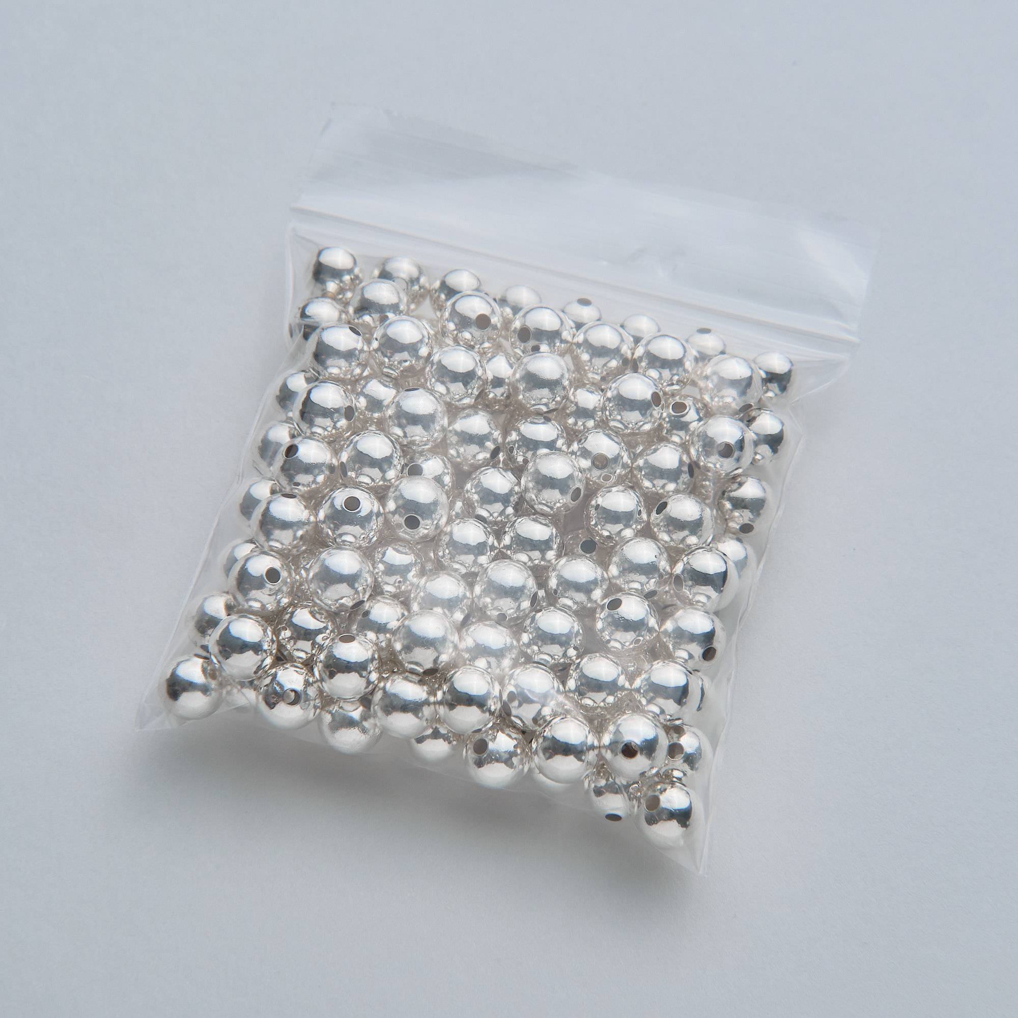 3624 8mm Small Hole Smooth Round Beads