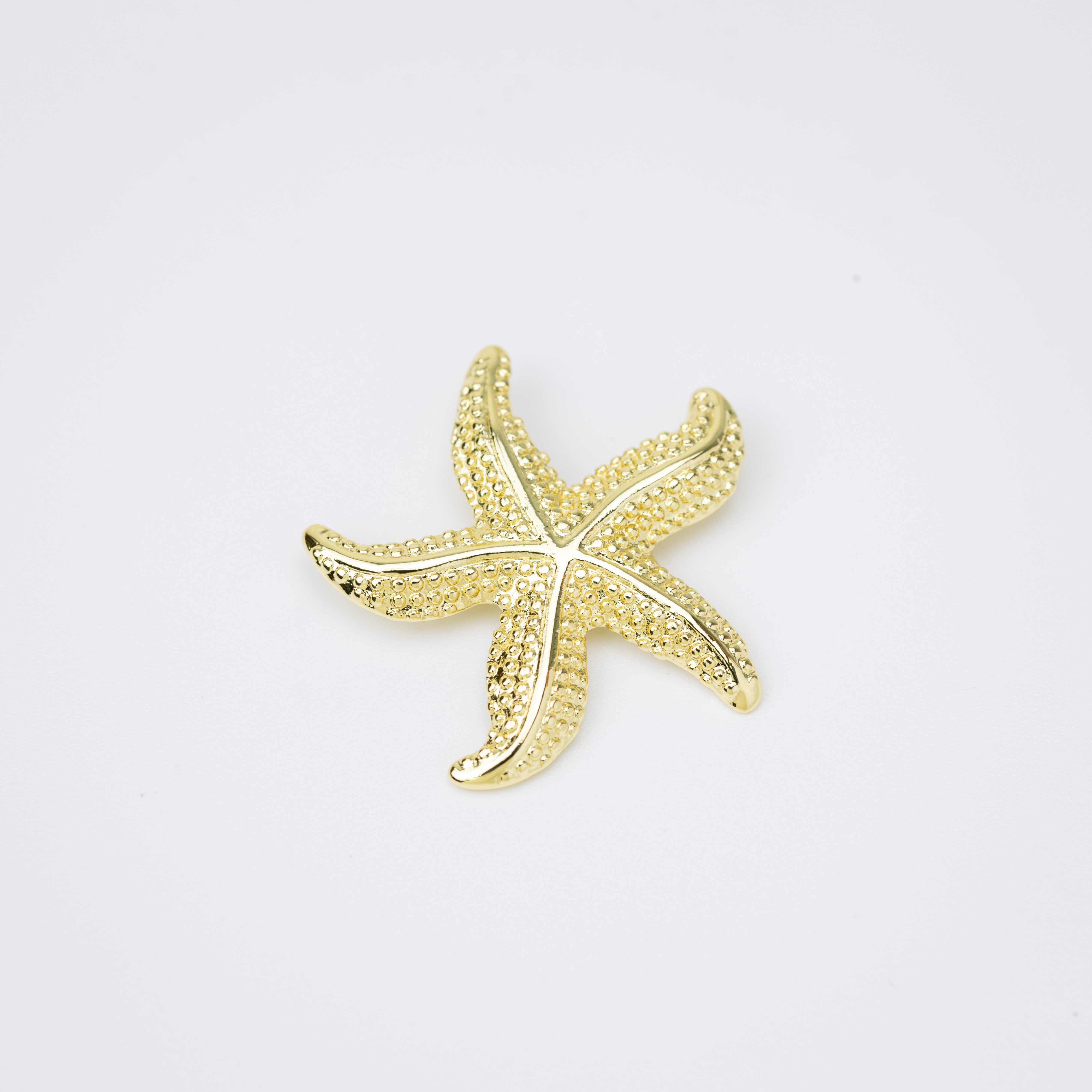 19667 Textured Gold Big Starfish Pendant