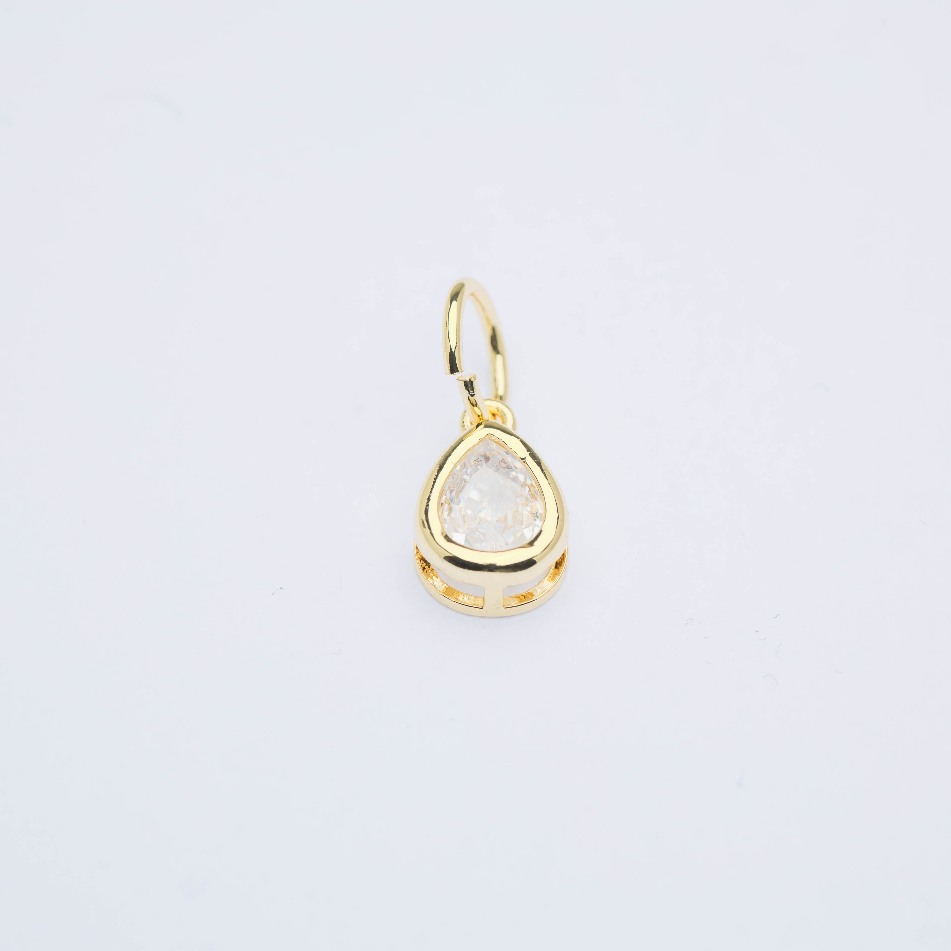 21761 12x8mm Teardrop Clear Crystal Charm