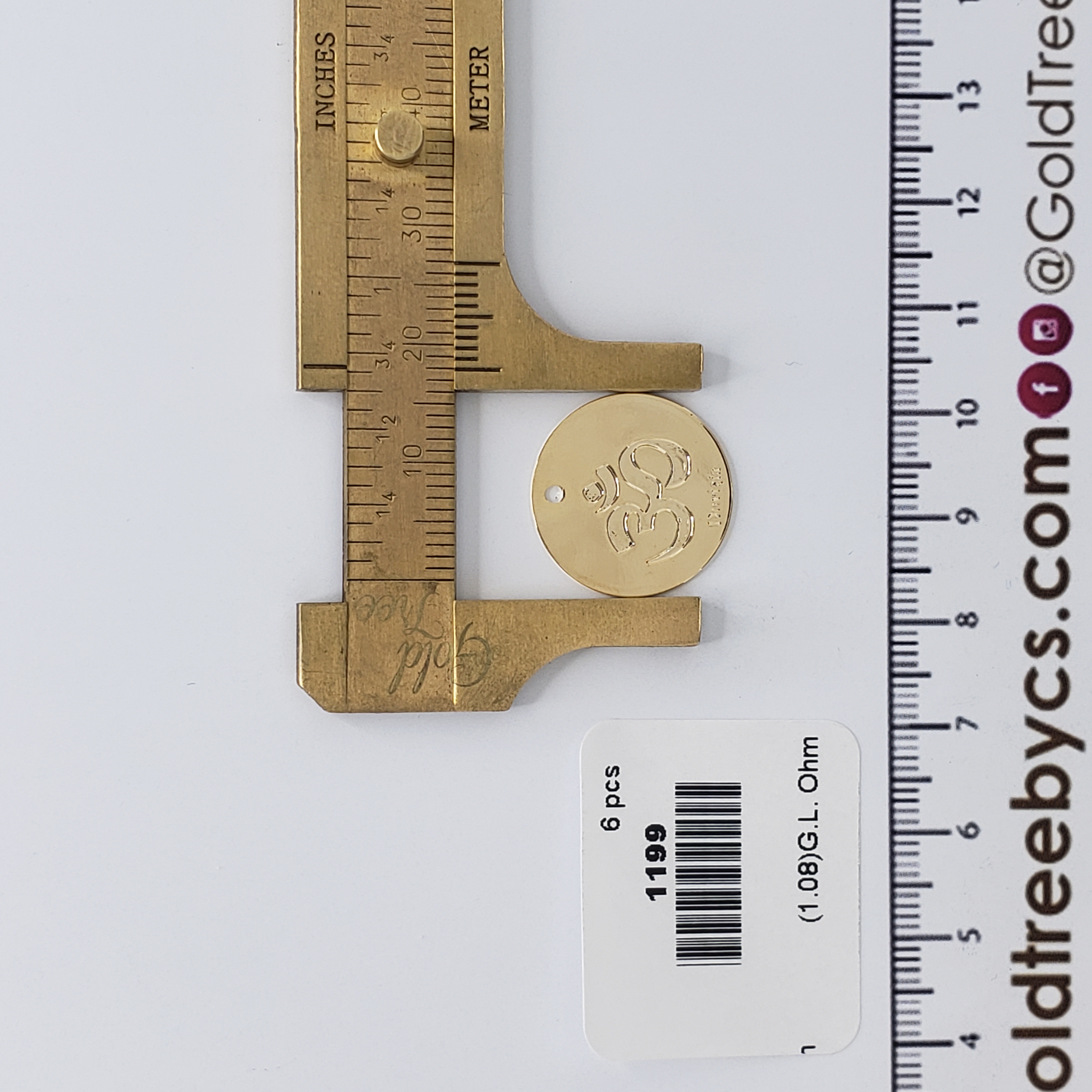 1199 Gold Round Om Pendant