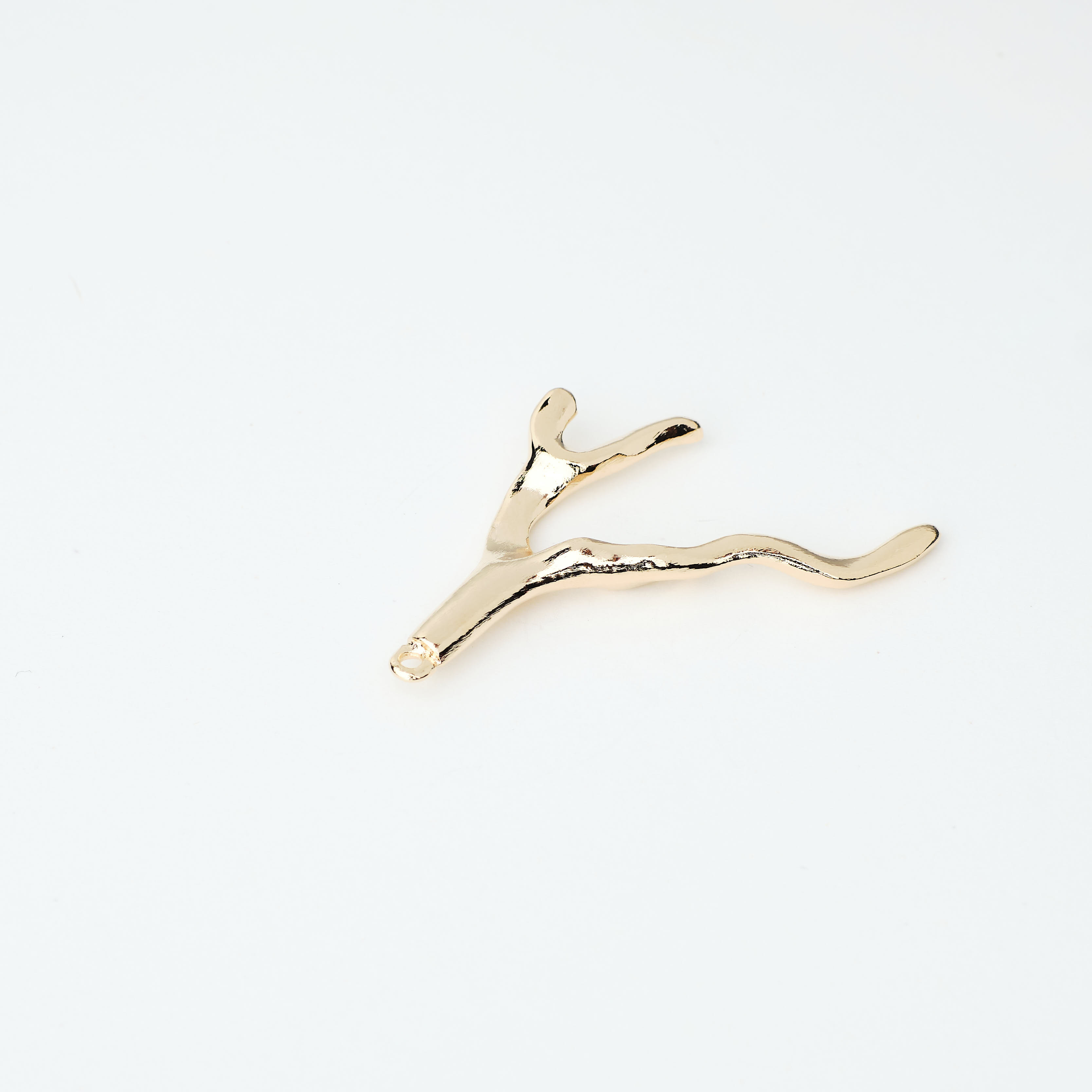 12983 Gold Coral Pendant