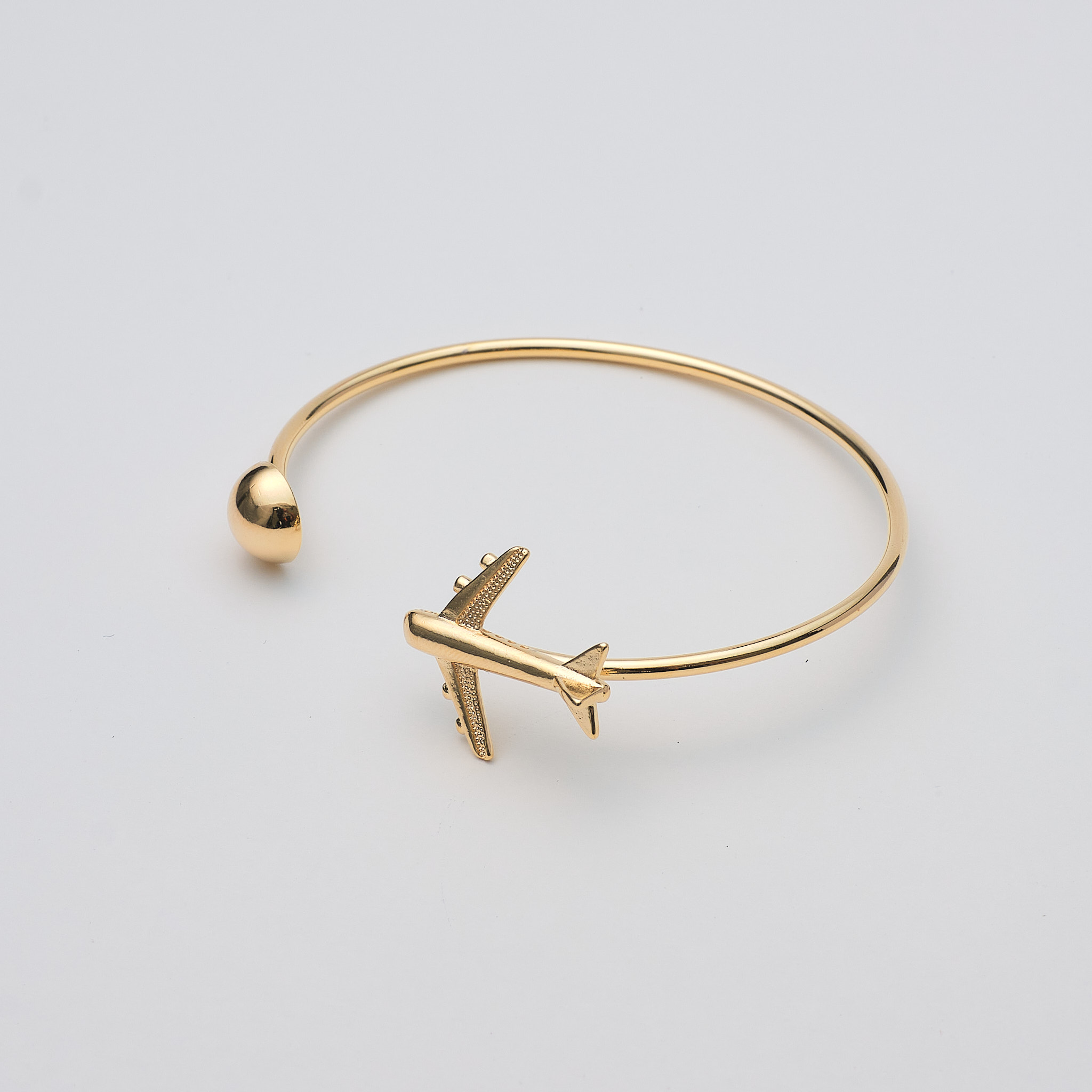 14609 Plane Gold Bangle