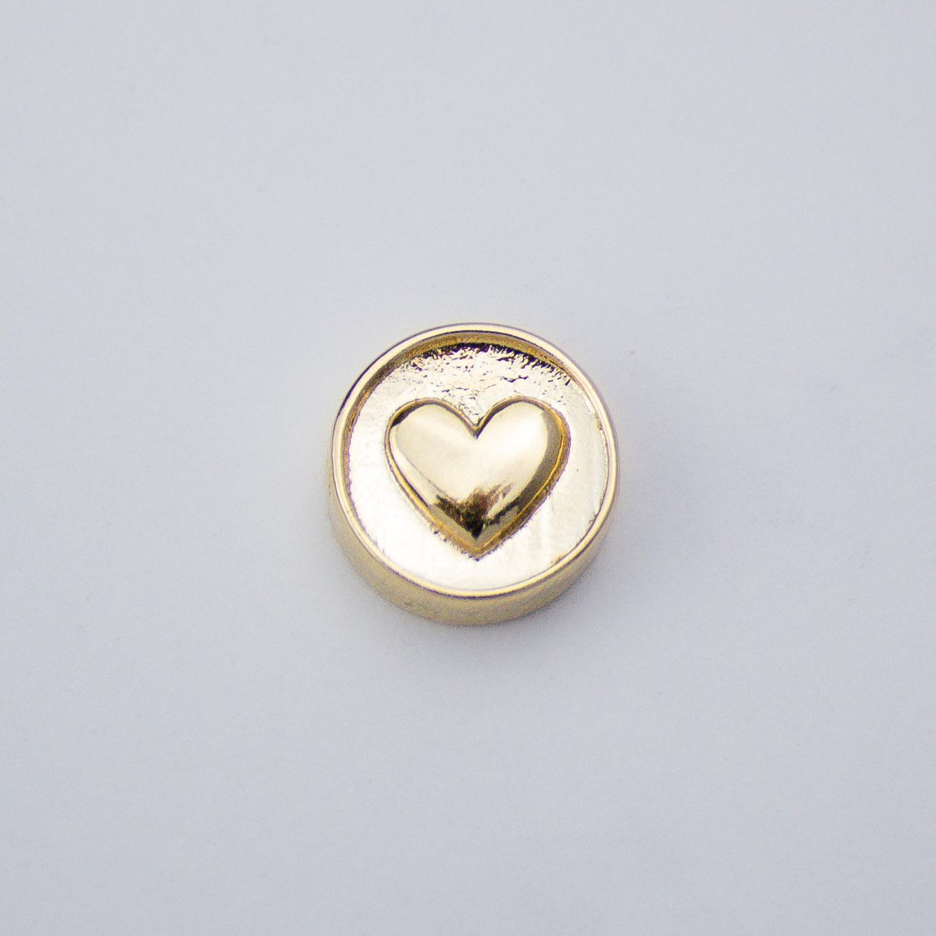 17226 Gold-Plated Round Heart Spacer