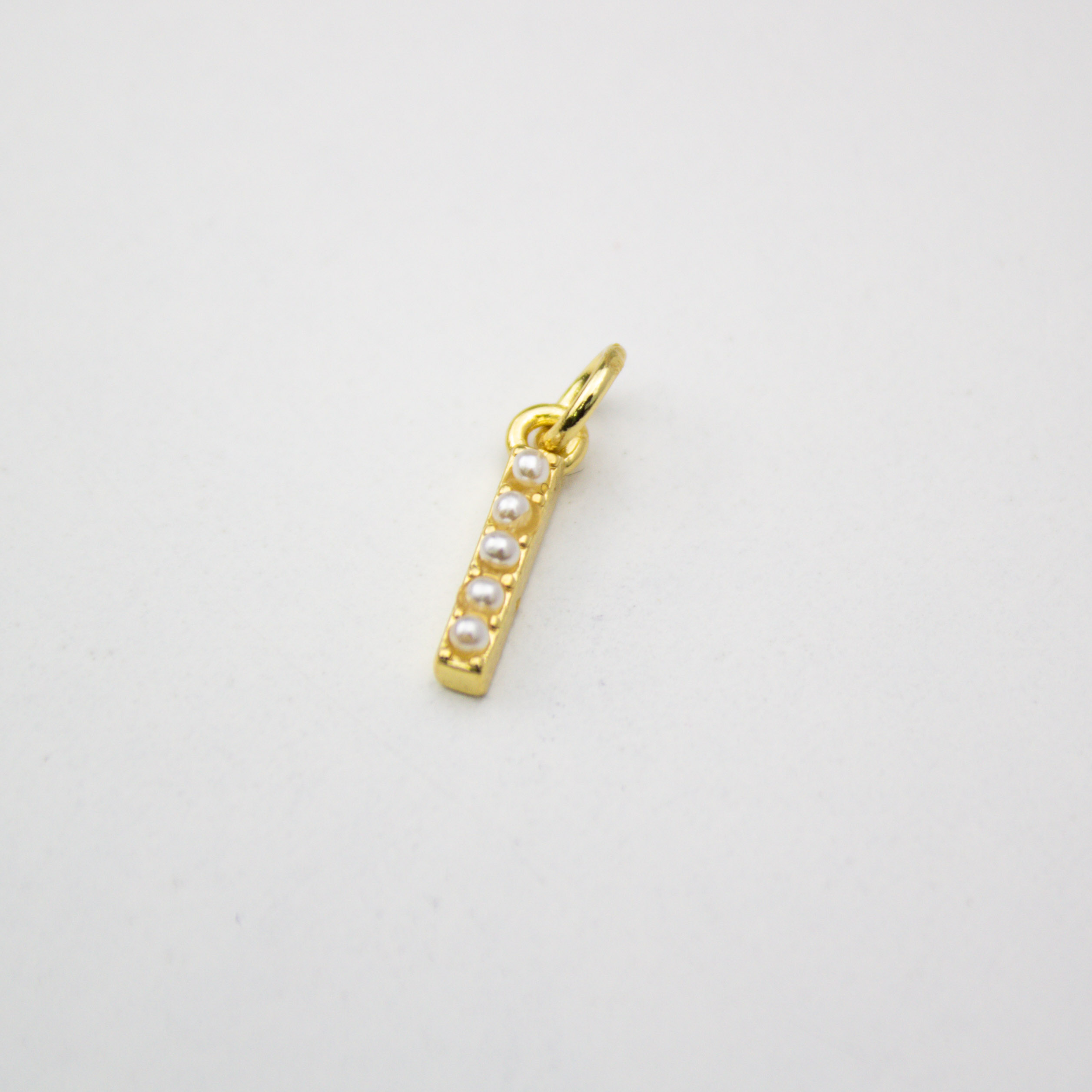 17563 Pearl Initial Letter I Pendant