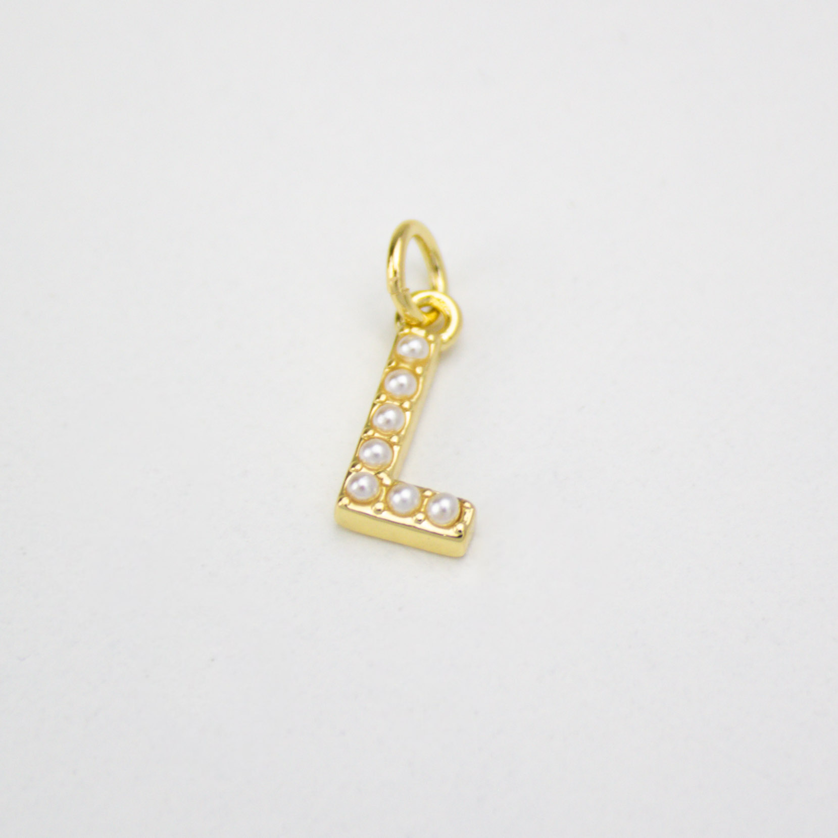 17566 Pearl Initial Letter L Pendant