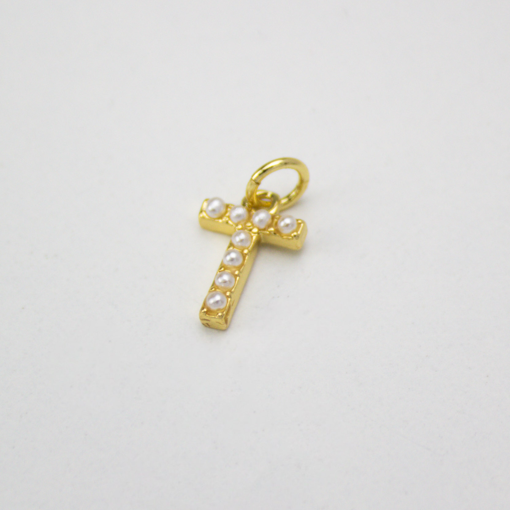 17574 Pearl Initial Letter T Pendant