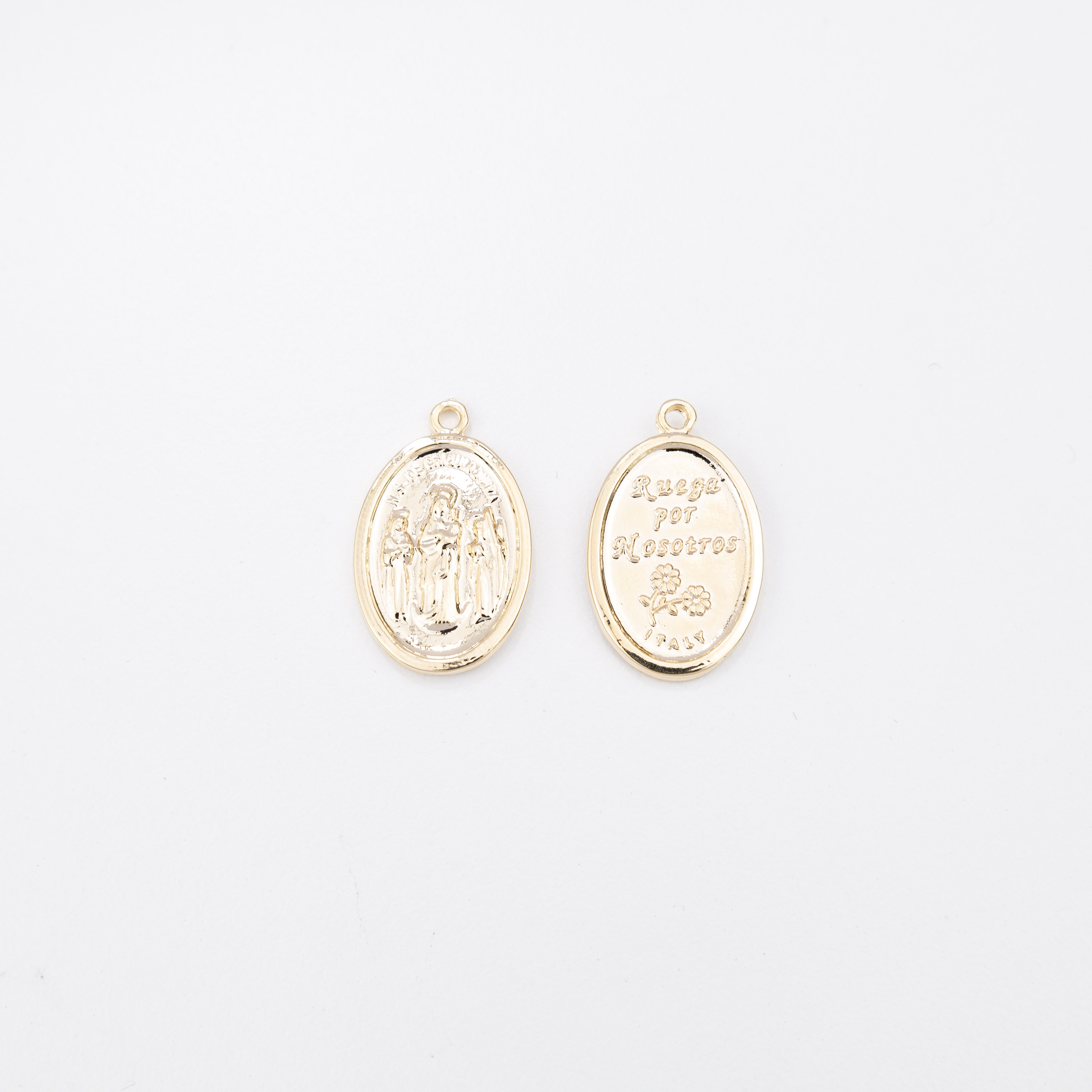 17839 Gold Virgin of Chiquinquira Pendant