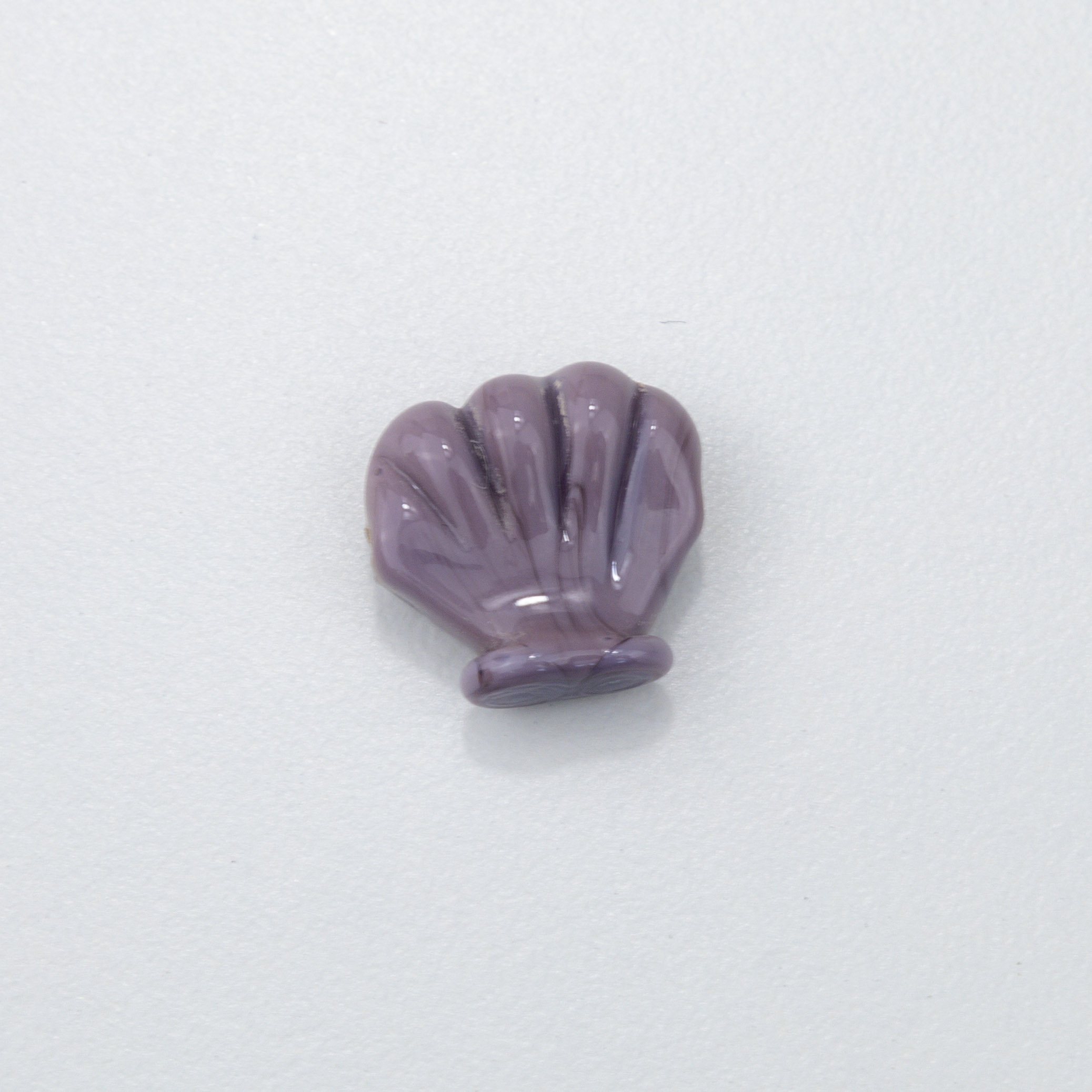 17856 Lilac Oyster Murano Spacer 