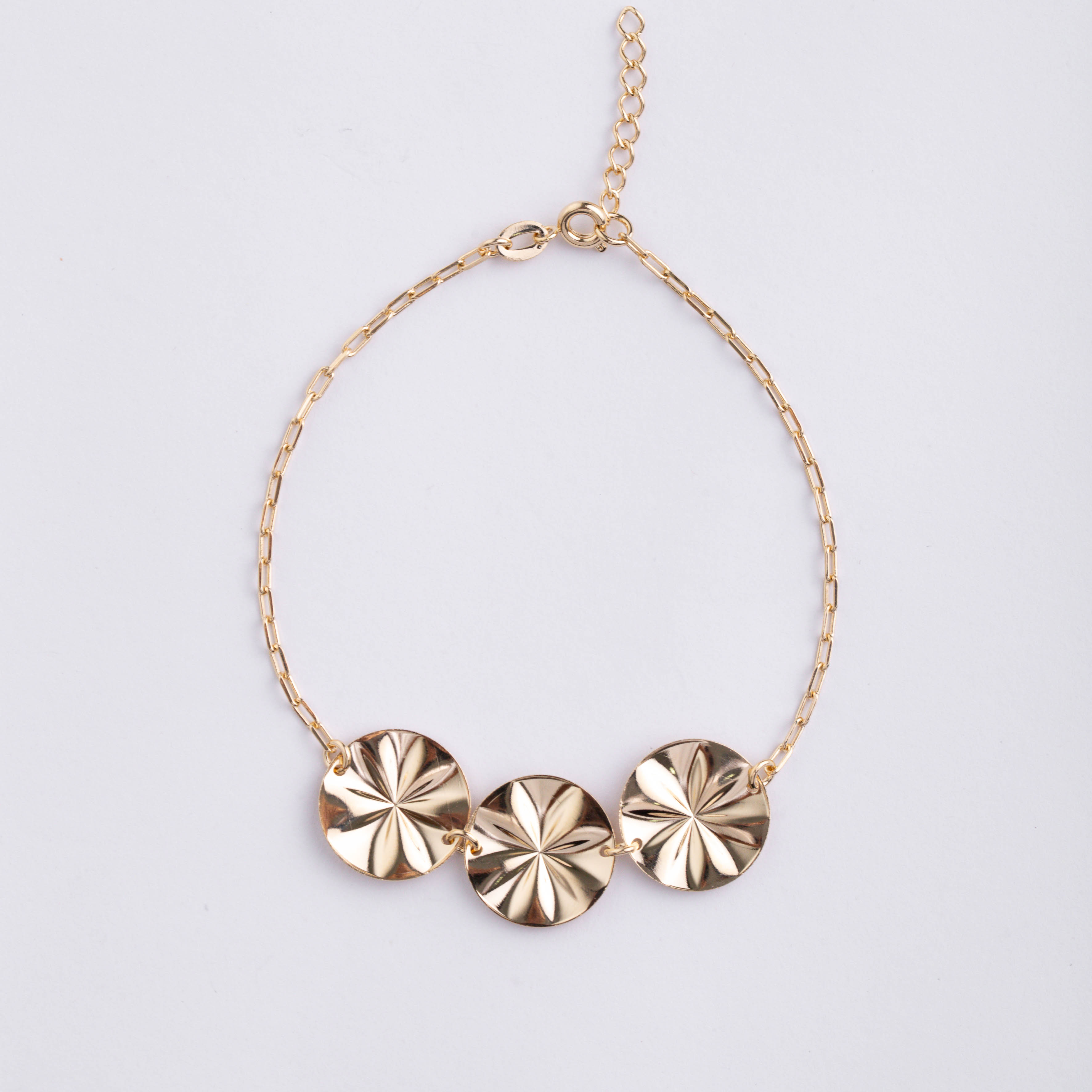 17913 Gold Radiance Disc Bracelet 