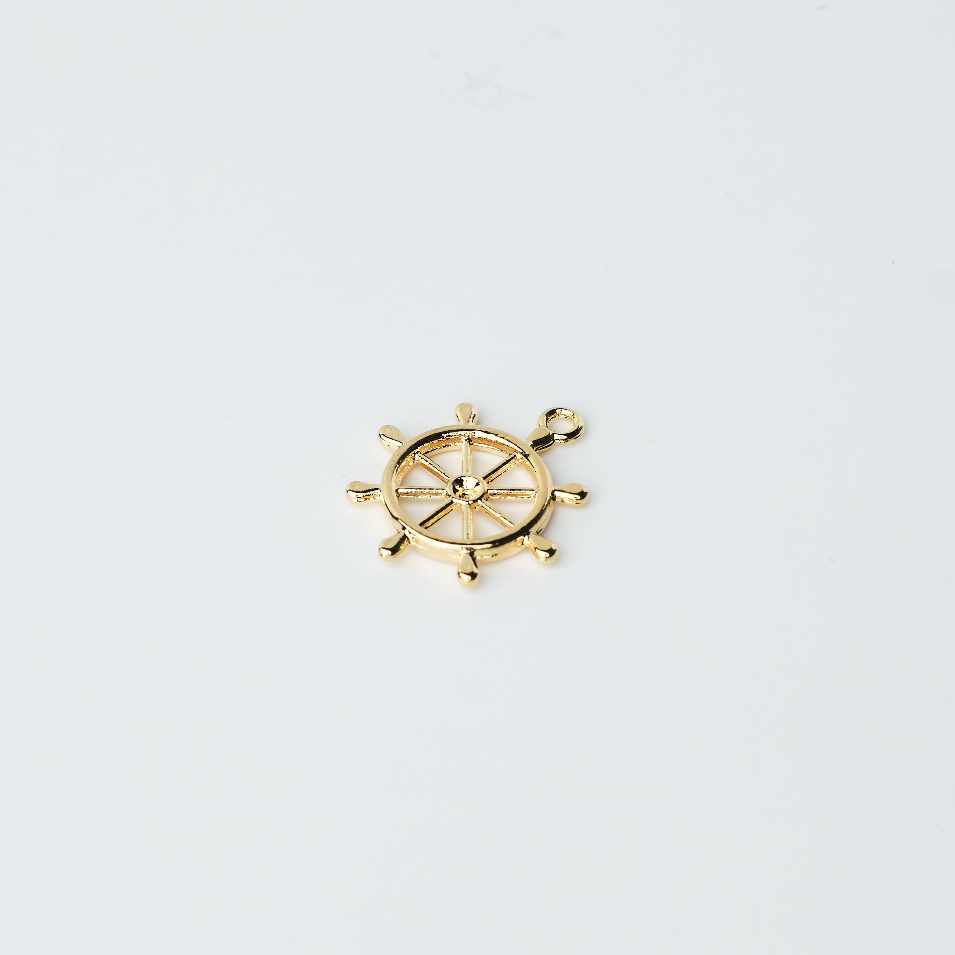 2663 Boat Wheel Pendant