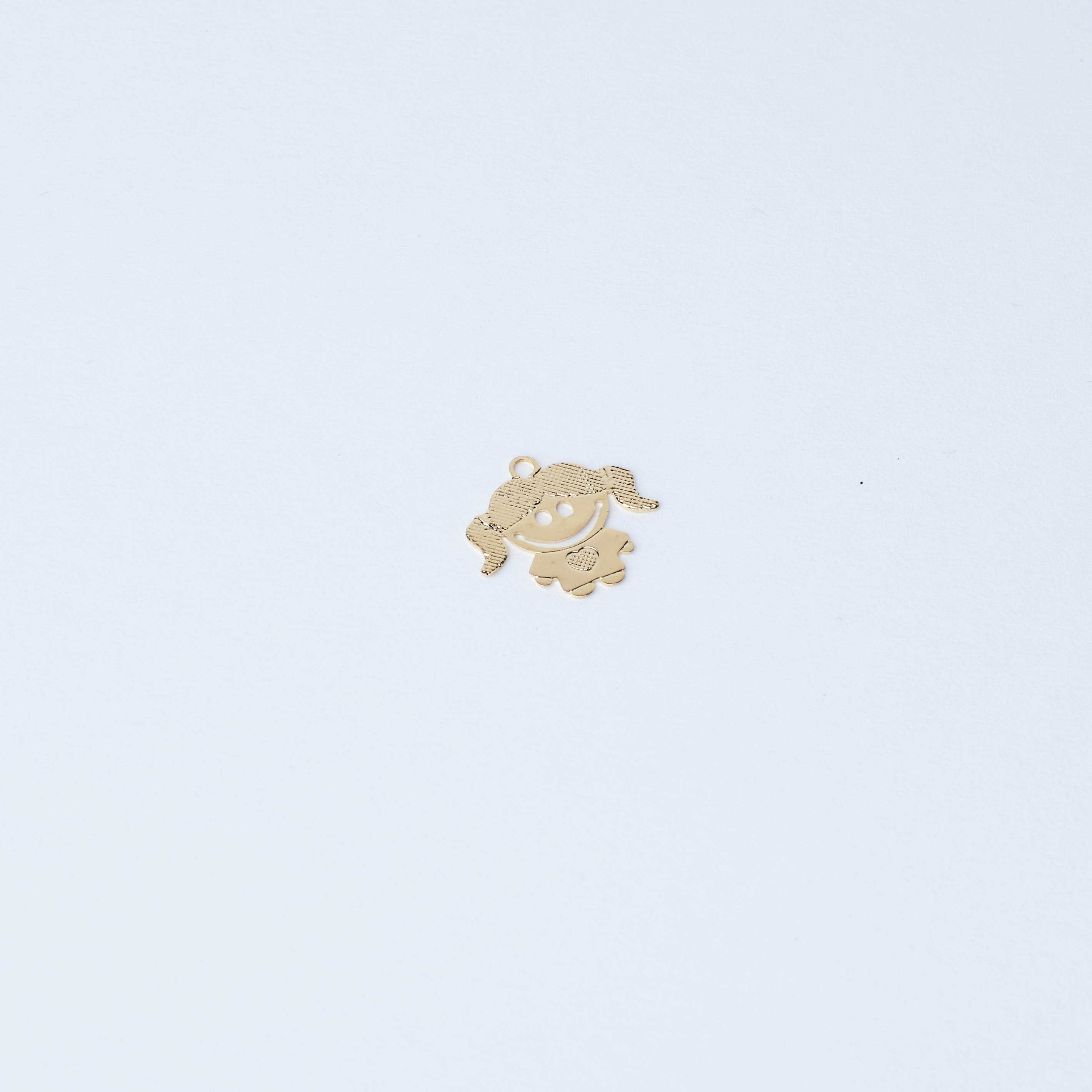 3267 Textured Girl Pendant