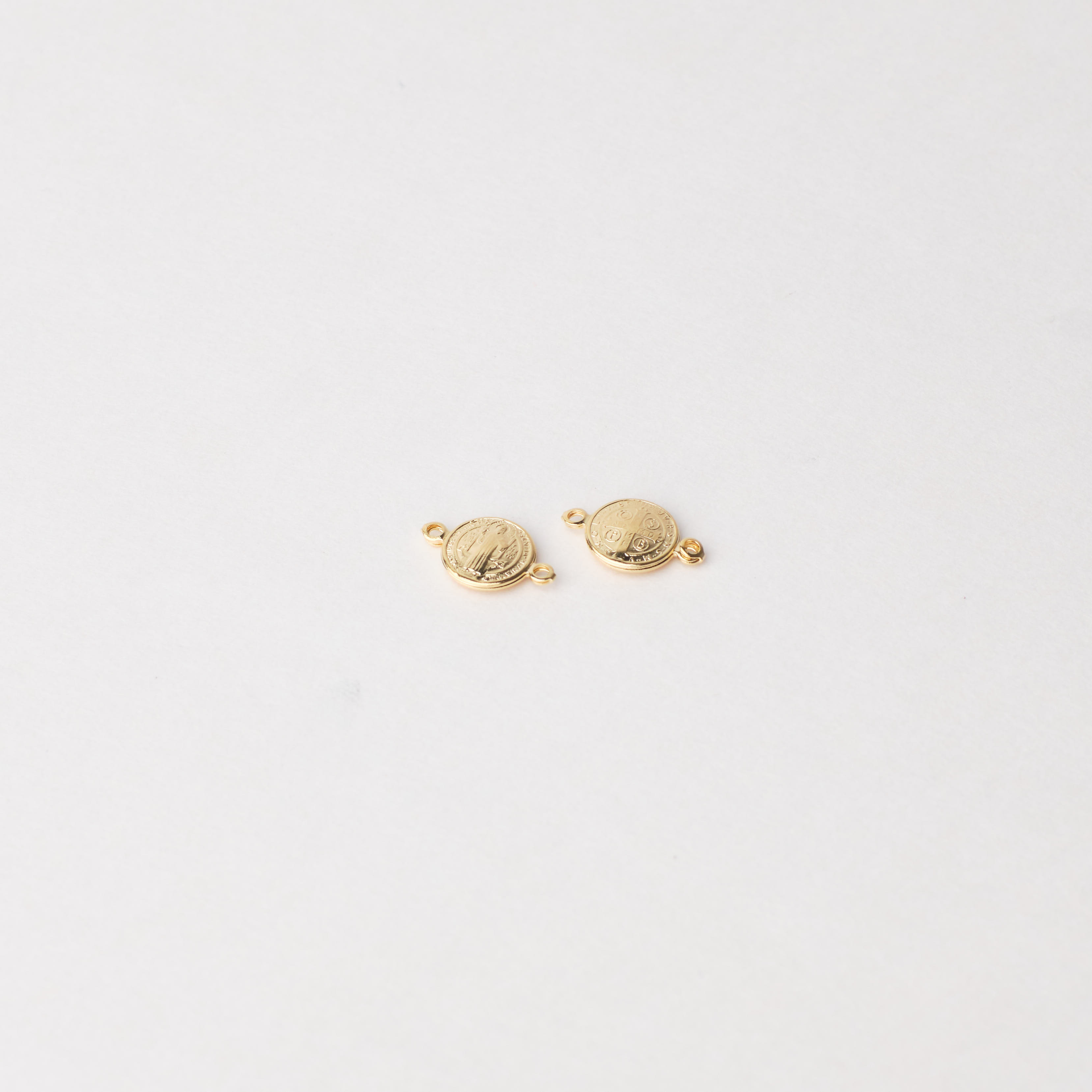 3432 Mini St Benedict Charm