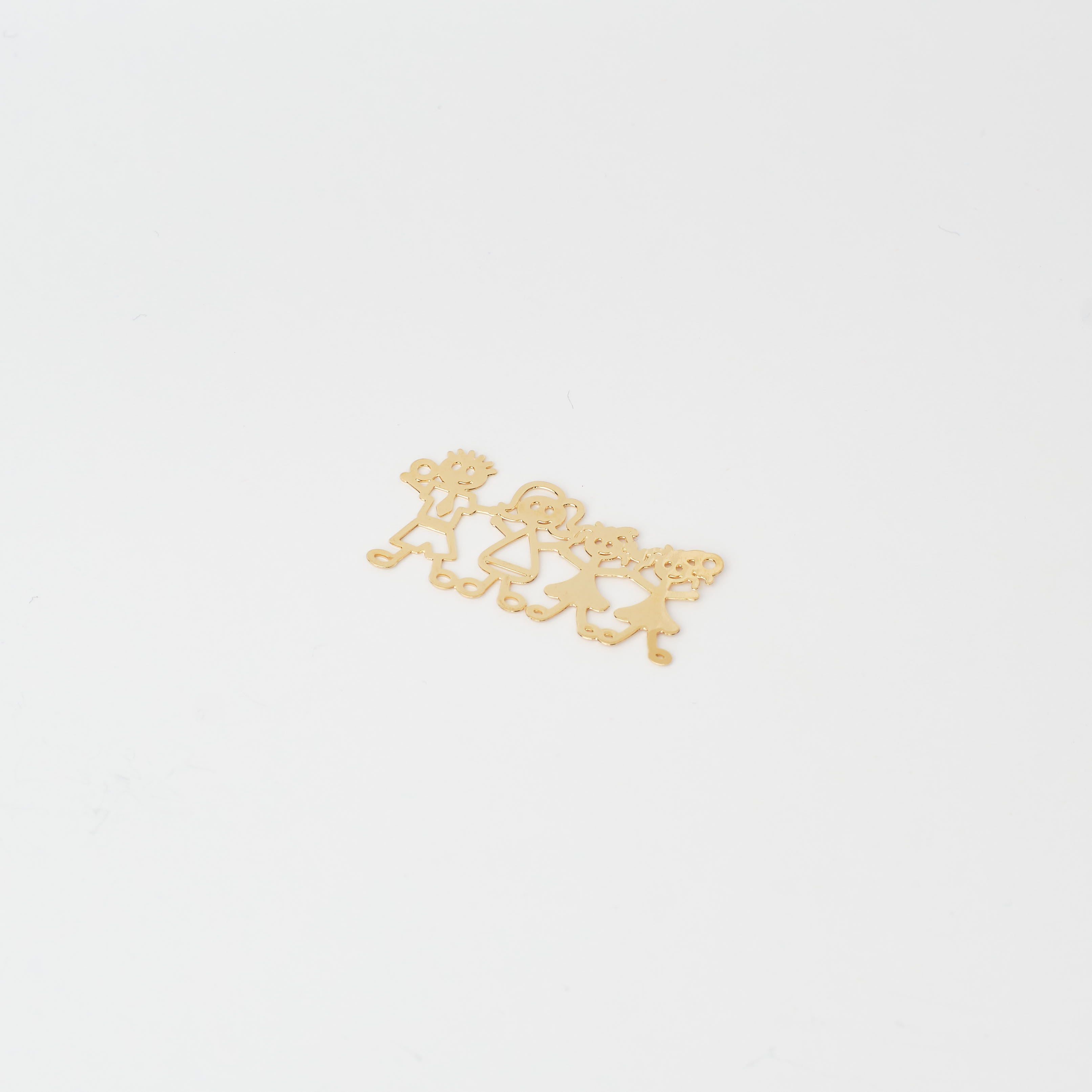 425 Family Love Pendant