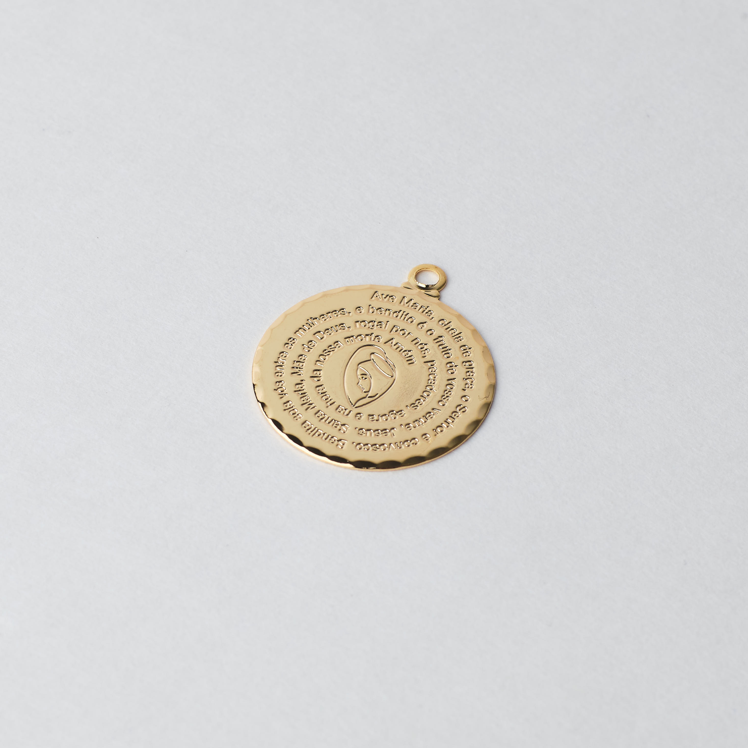 5179 Round Gold Ave Maria Pendant