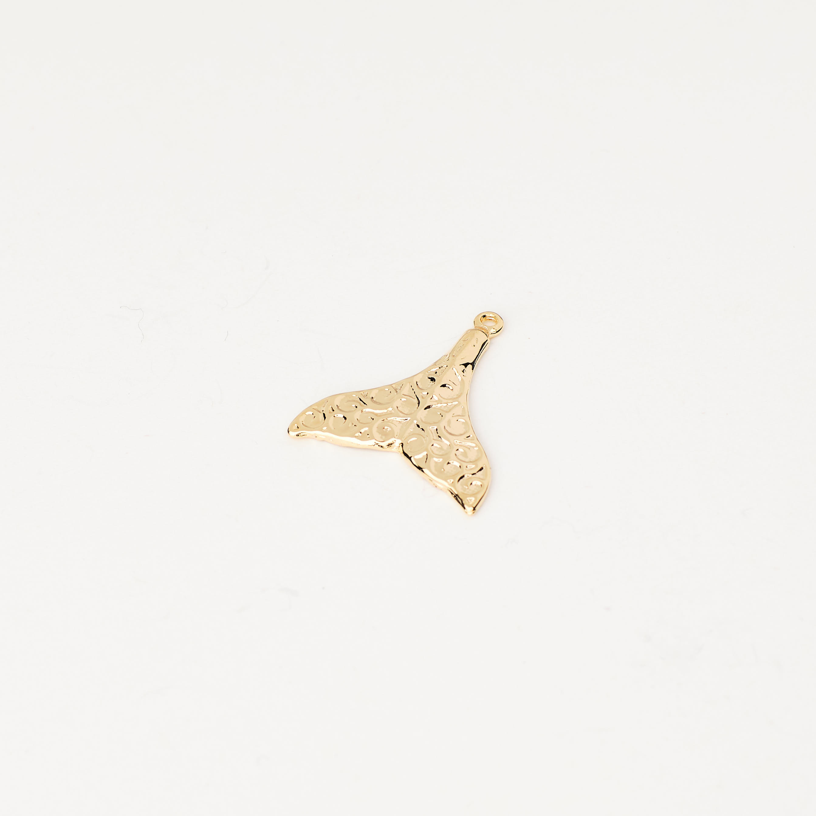 6091 Fish Tail Pendant