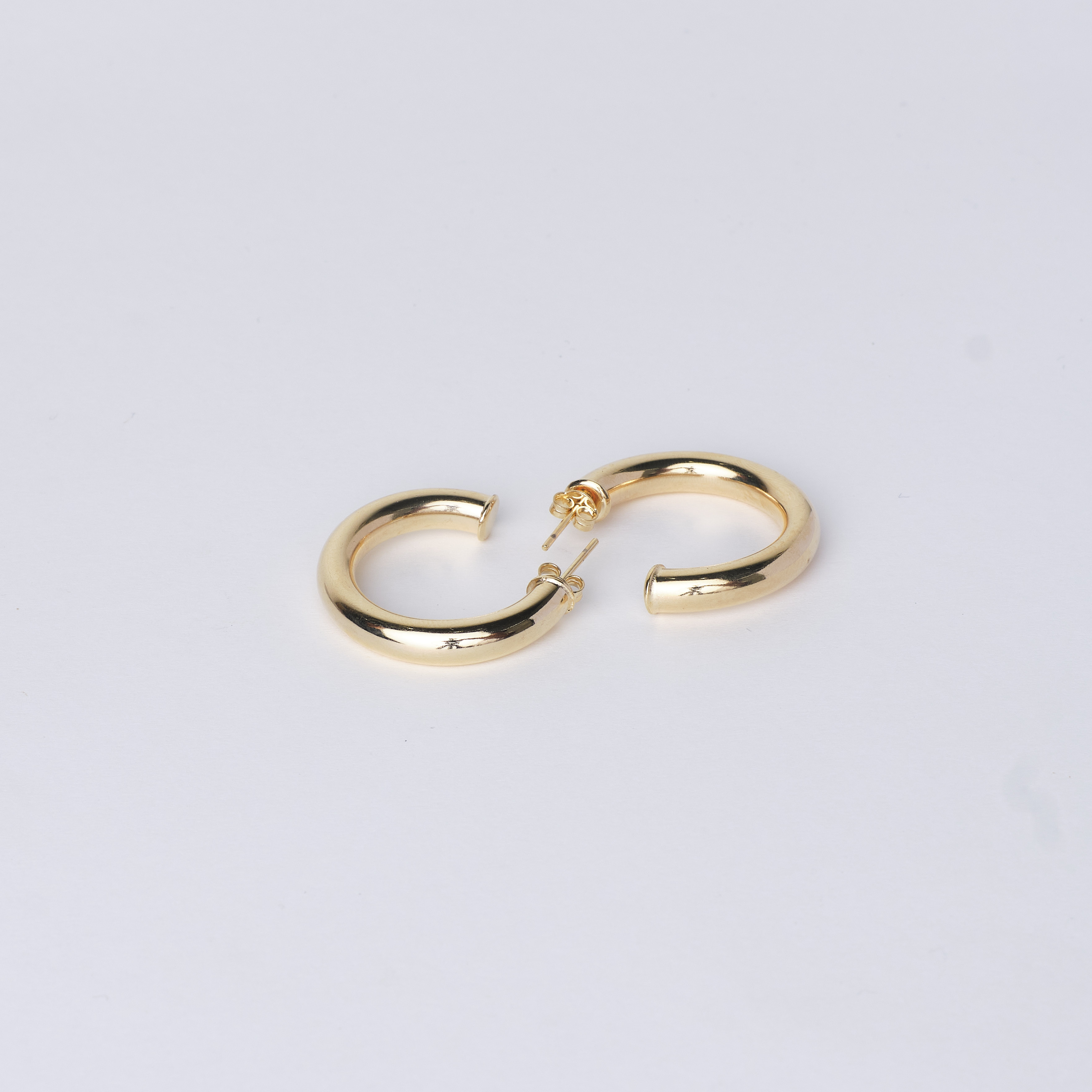 6982 30x5mm Gold Earring