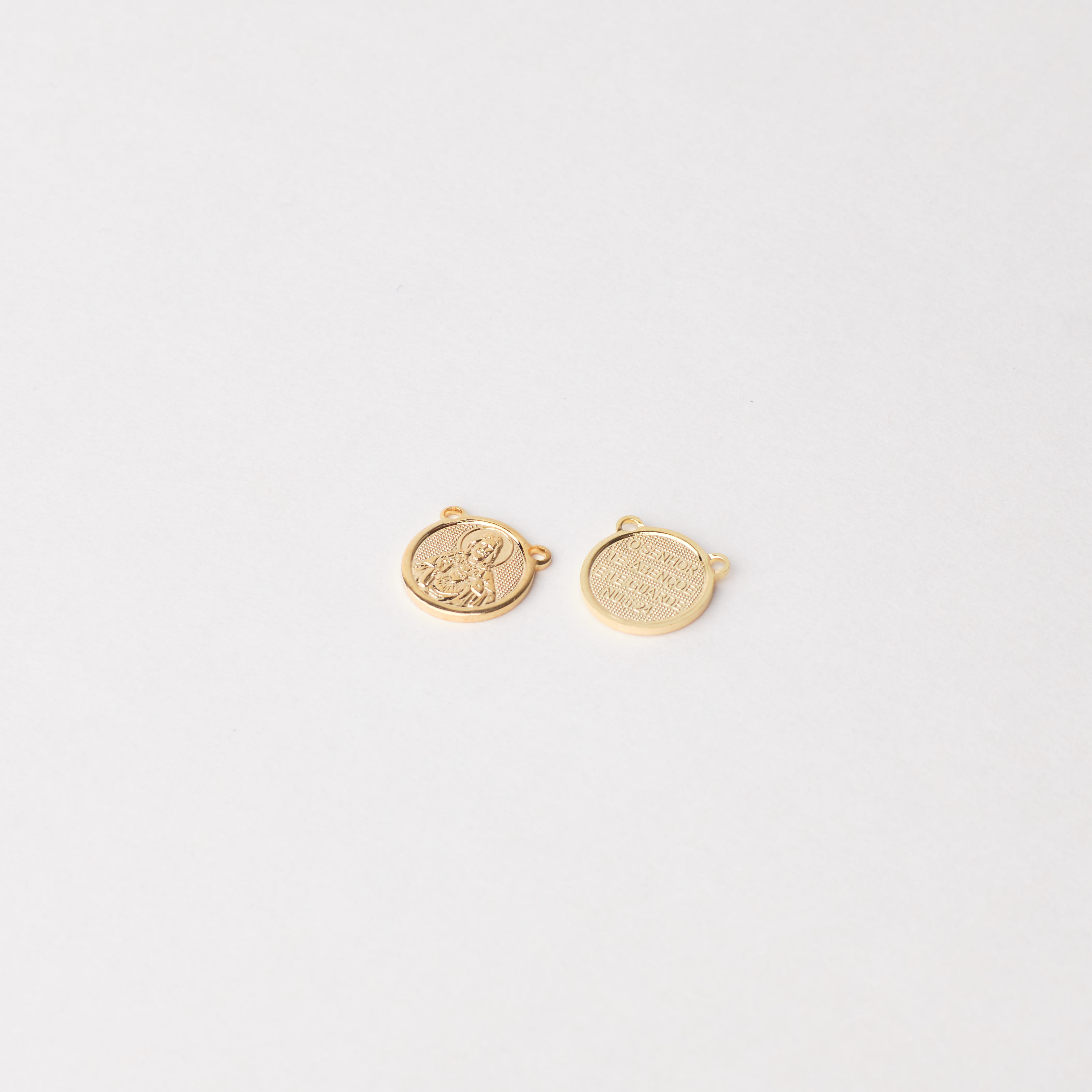 712 Jesus Medal Charm