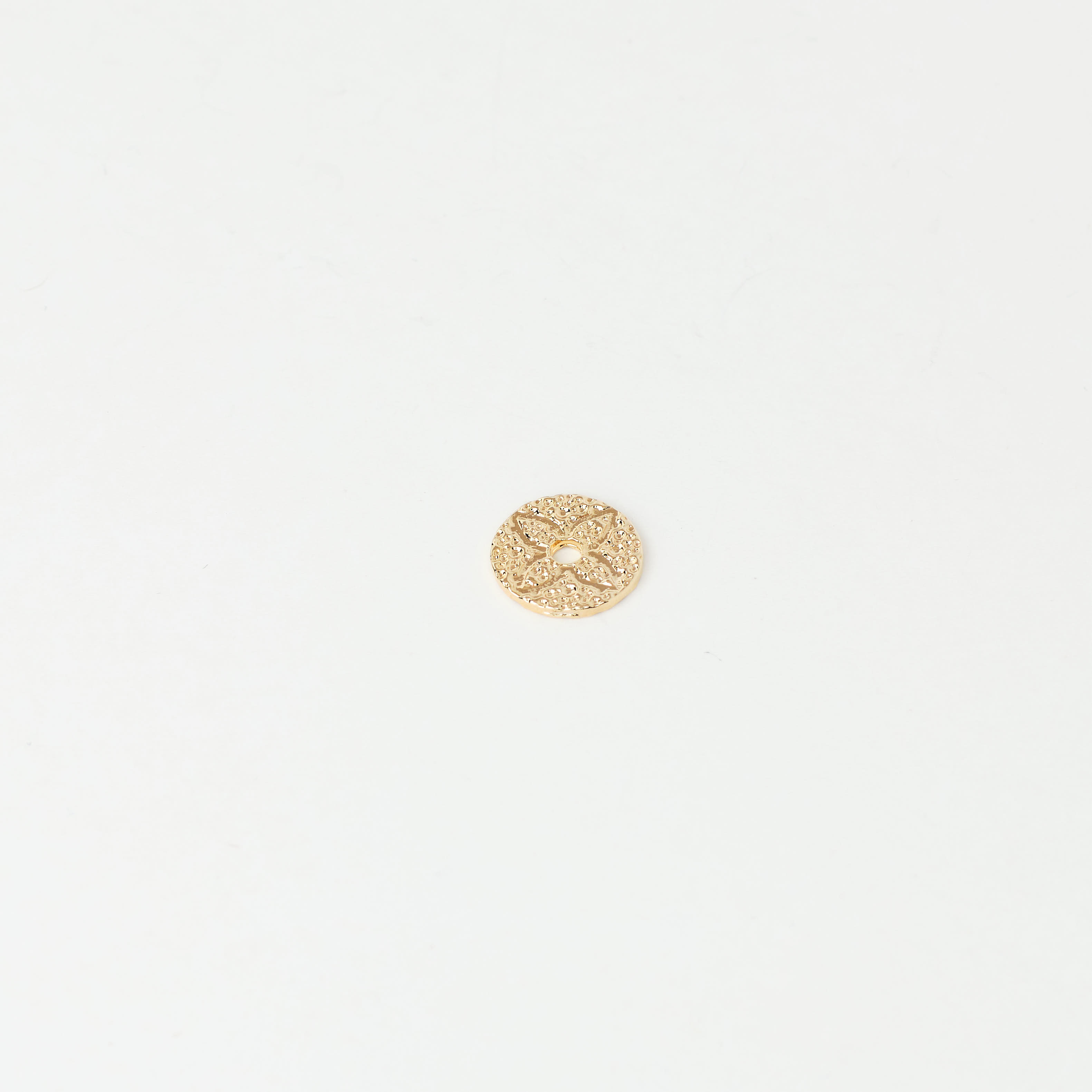 772 Small Round Flower Gold Button