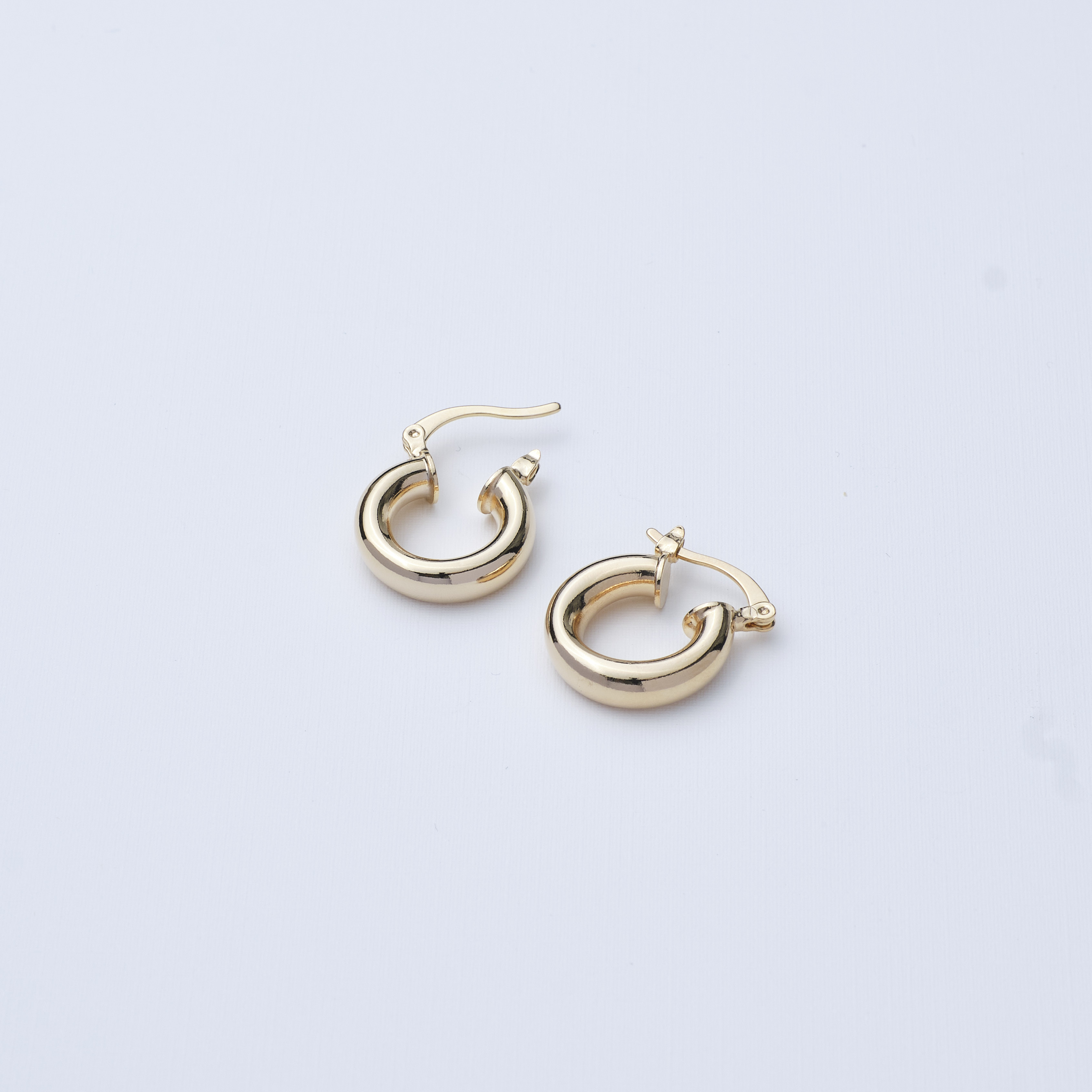 9346 17X4mm Gold Earrings