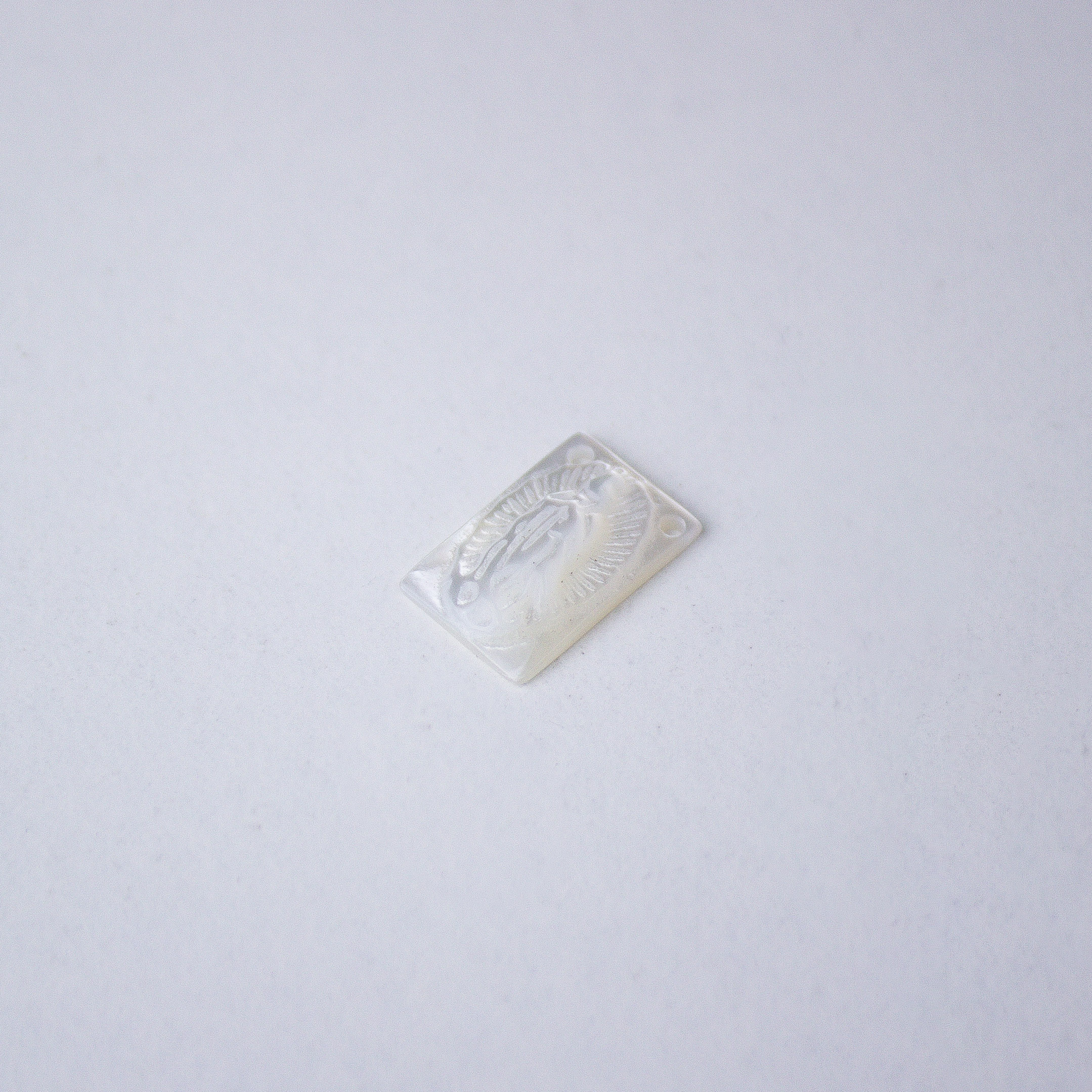 9466 Mini Guadalupe Shell Charm 8x12mm